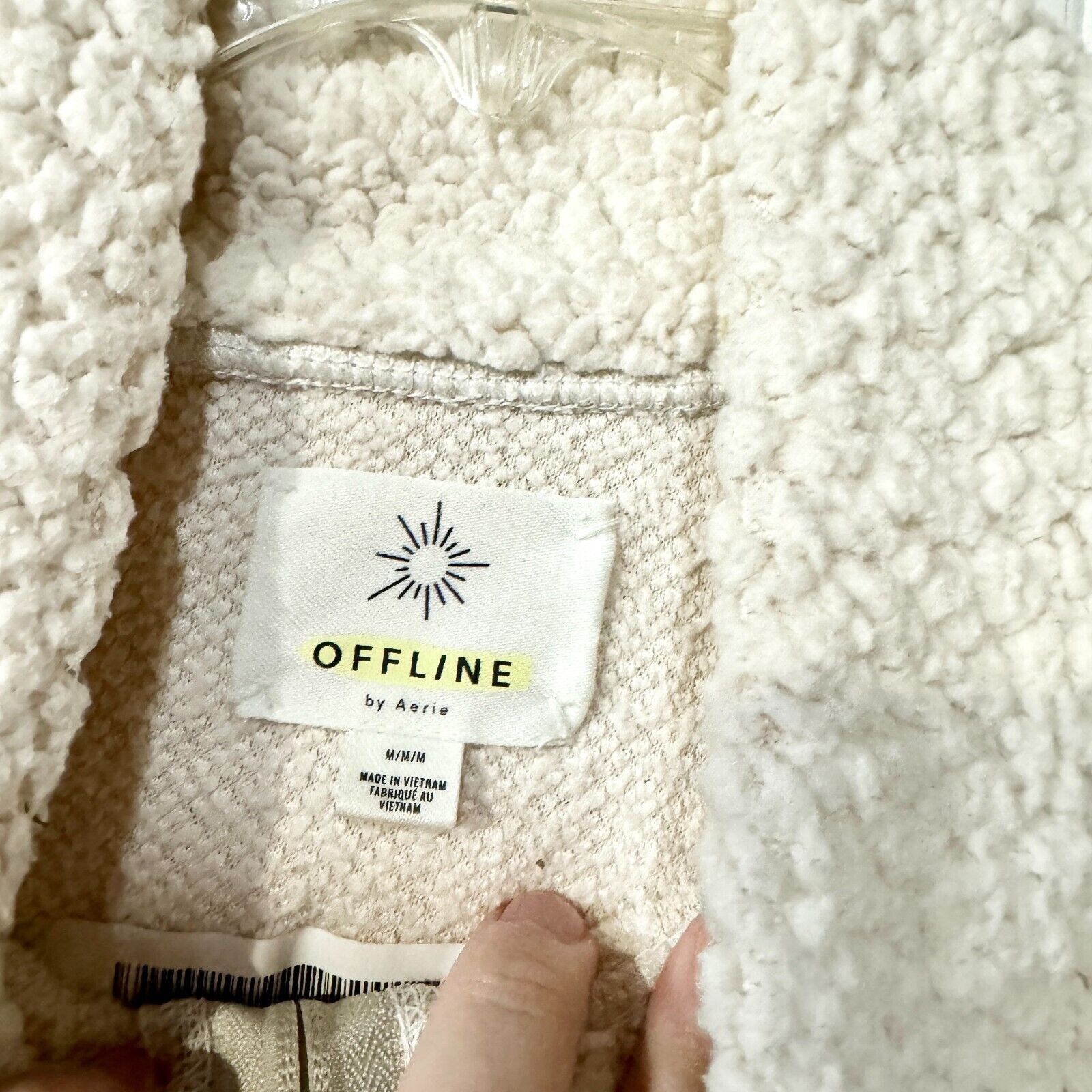 American Eagle Outfitters Aerie Offline Long Sleeve Fleece Sherpa Sweater Size Medium Size M / US 6-8 / IT 42-44 - 2 Thumbnail