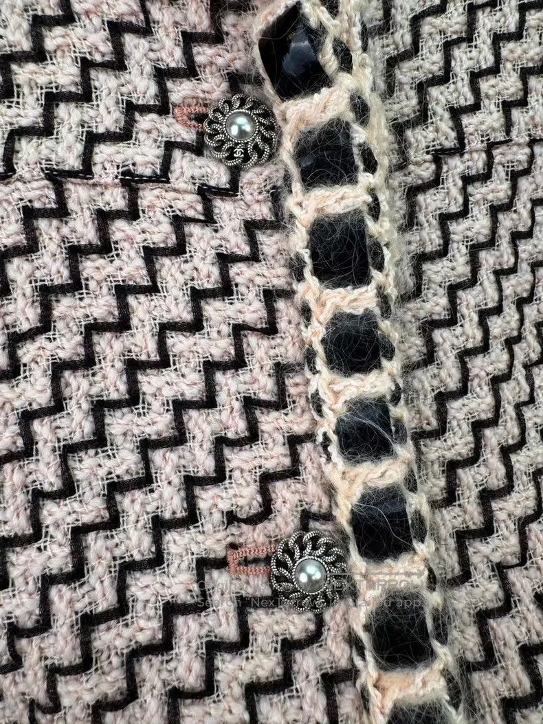 Chanel Chanel Knitted coat Size XS / US 0-2 / IT 36-38 - 4 Thumbnail
