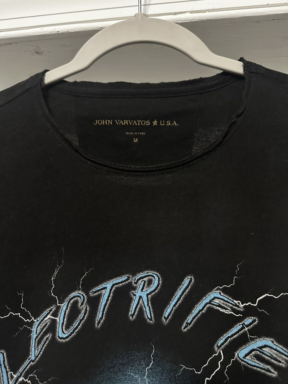 John Varvatos John Varvatos ‘Electrified’ T-Shirt Size US M / EU 48-50 / 2 - 9 Thumbnail