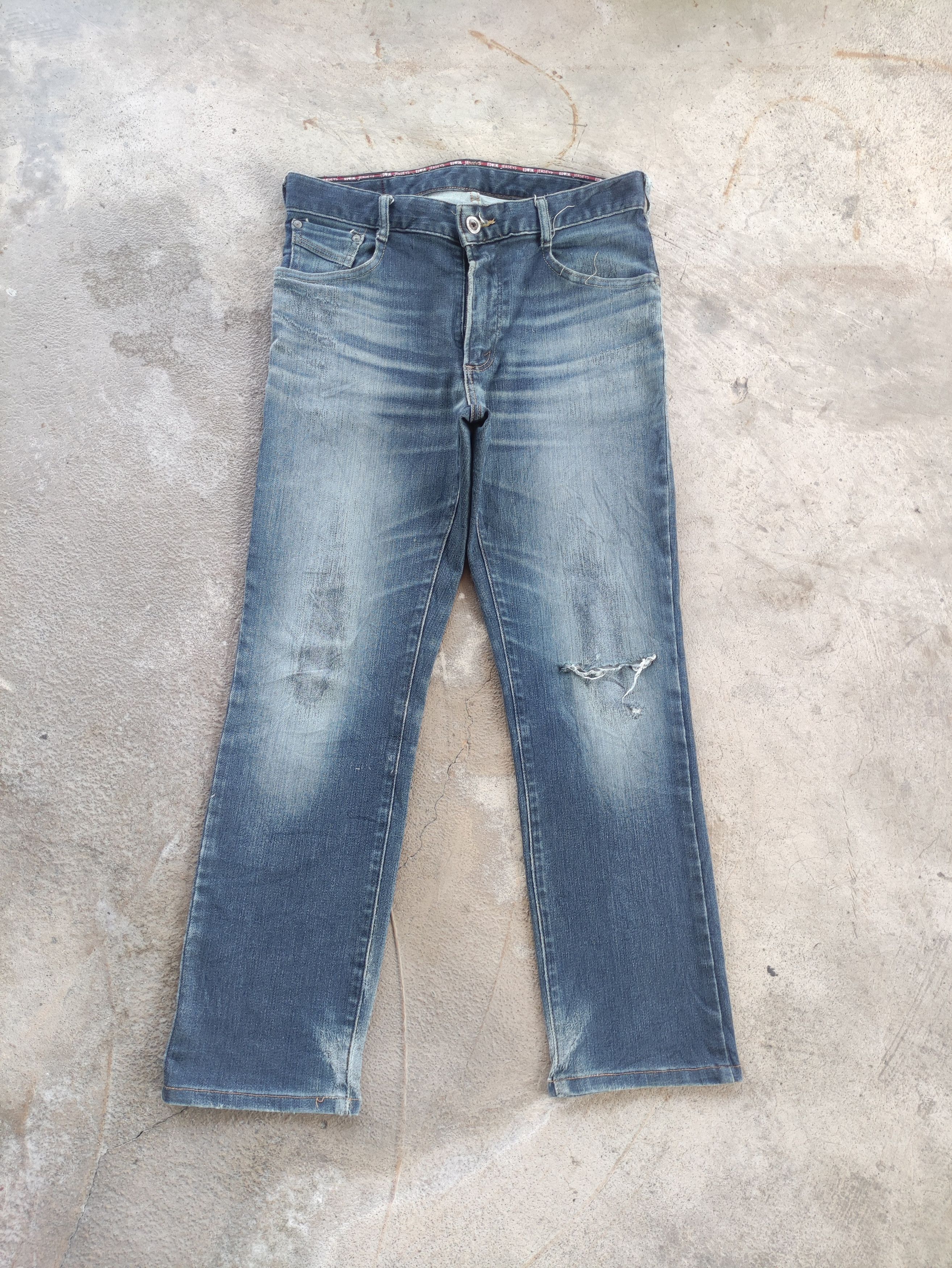 Japanese Brand Vintage Japanese Jean Distressed Faded Denim Pants Size US 34 / EU 50 - 1 Thumbnail