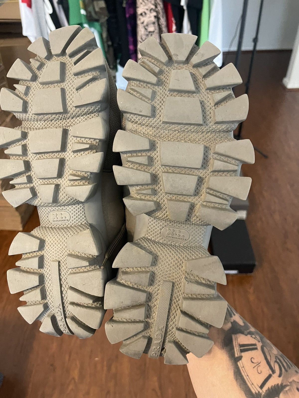 Prada Prada Cloudbusts Grey VERY CLEAN NO BOX 41EU/8US Size US 8 / EU 41 - 5 Thumbnail
