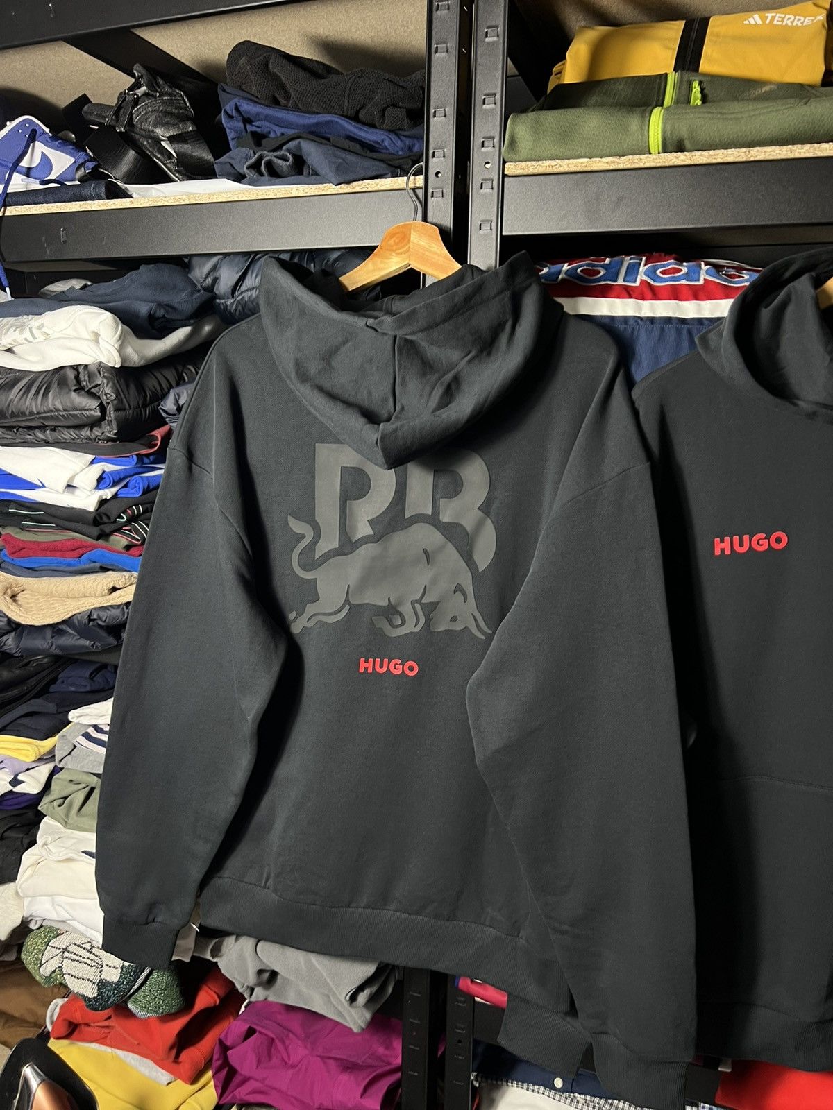 Hugo HUGO Red Bull Racing Oversized Hoodie Black F1 Visa Cash App Size US S / EU 44-46 / 1 - 9 Thumbnail