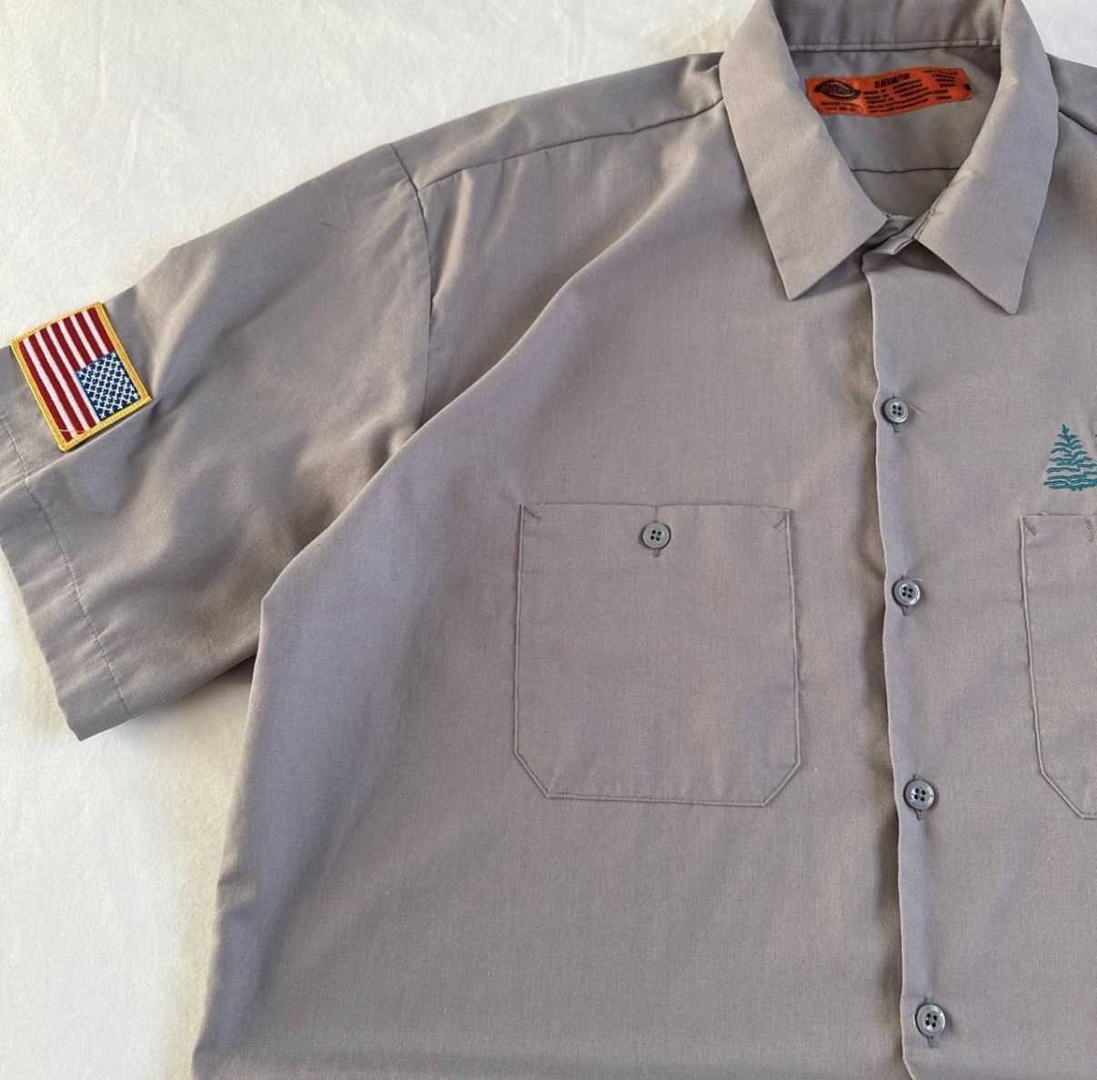 Dickies Vintage Dickies Button Up Short Sleeve Shirt Grey XL Size US XL / EU 56 / 4 - 3 Thumbnail