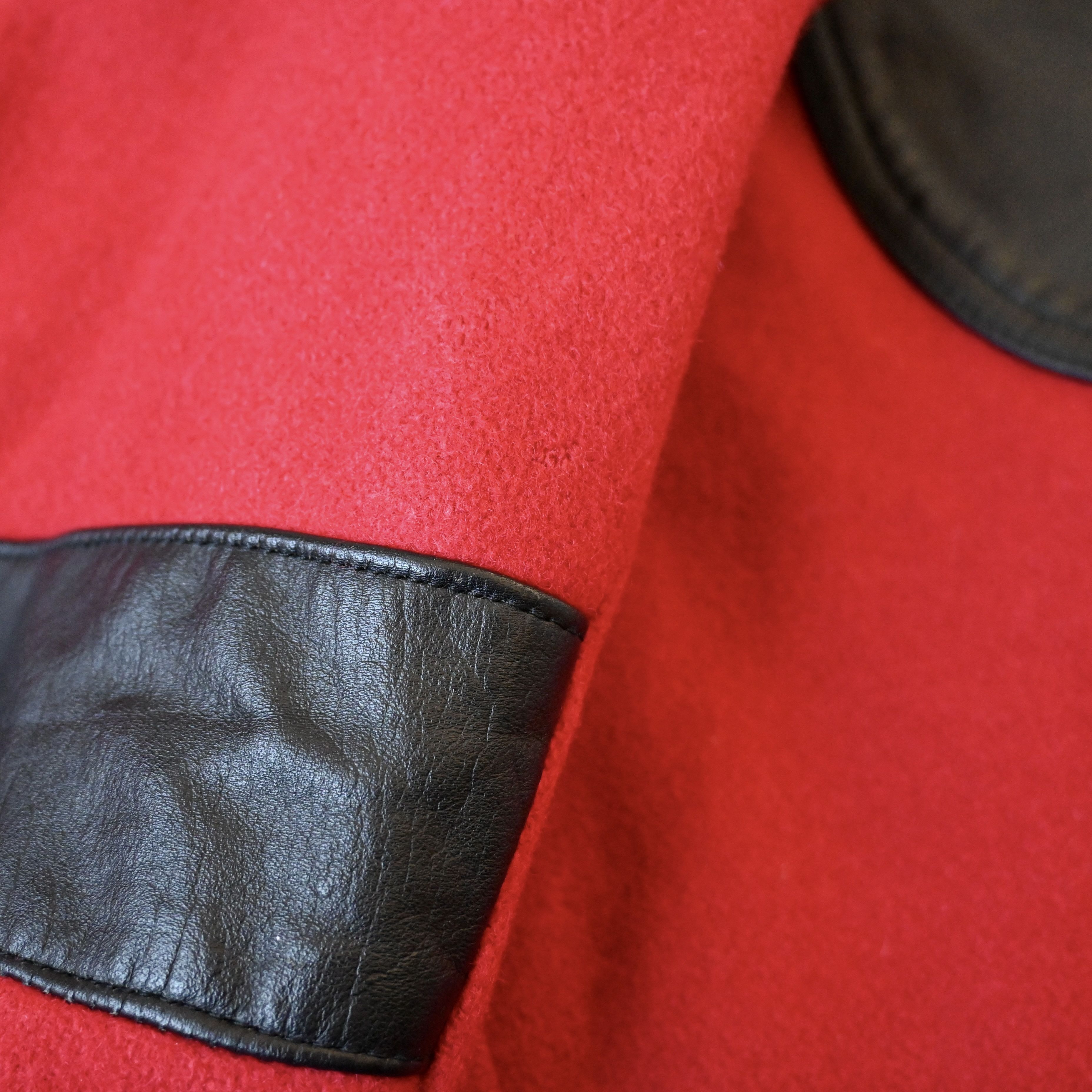 Body Glove × Vintage Vintage 1980s - 90s Body Glove varsity jacket, size S Size US S / EU 44-46 / 1 - 17 Thumbnail