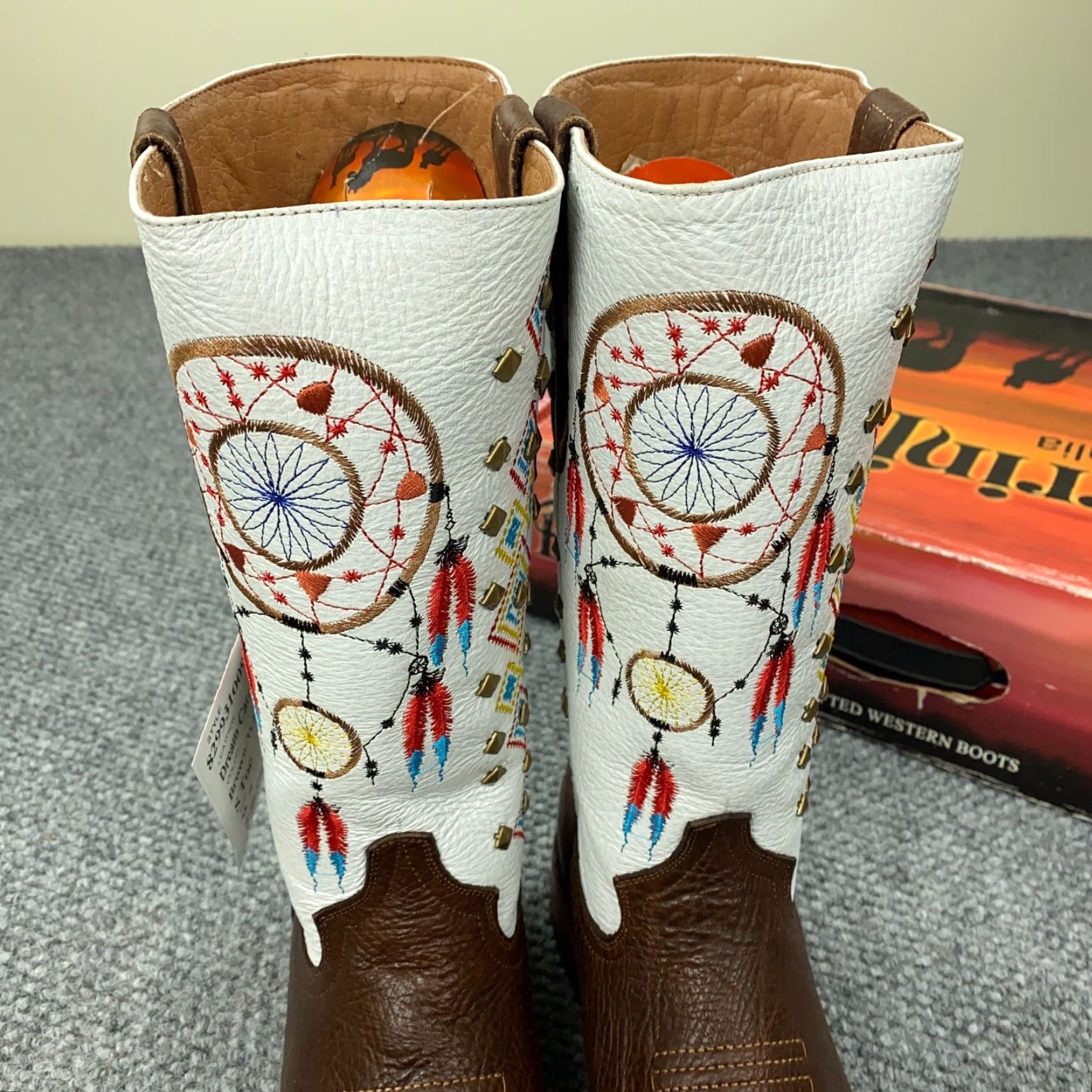 Vintage Ferrini Boots Women's Size 9.5 White Brown Dream Catcher Cowgirl Studded Leather Size US 9.5 / IT 39.5 - 4 Thumbnail