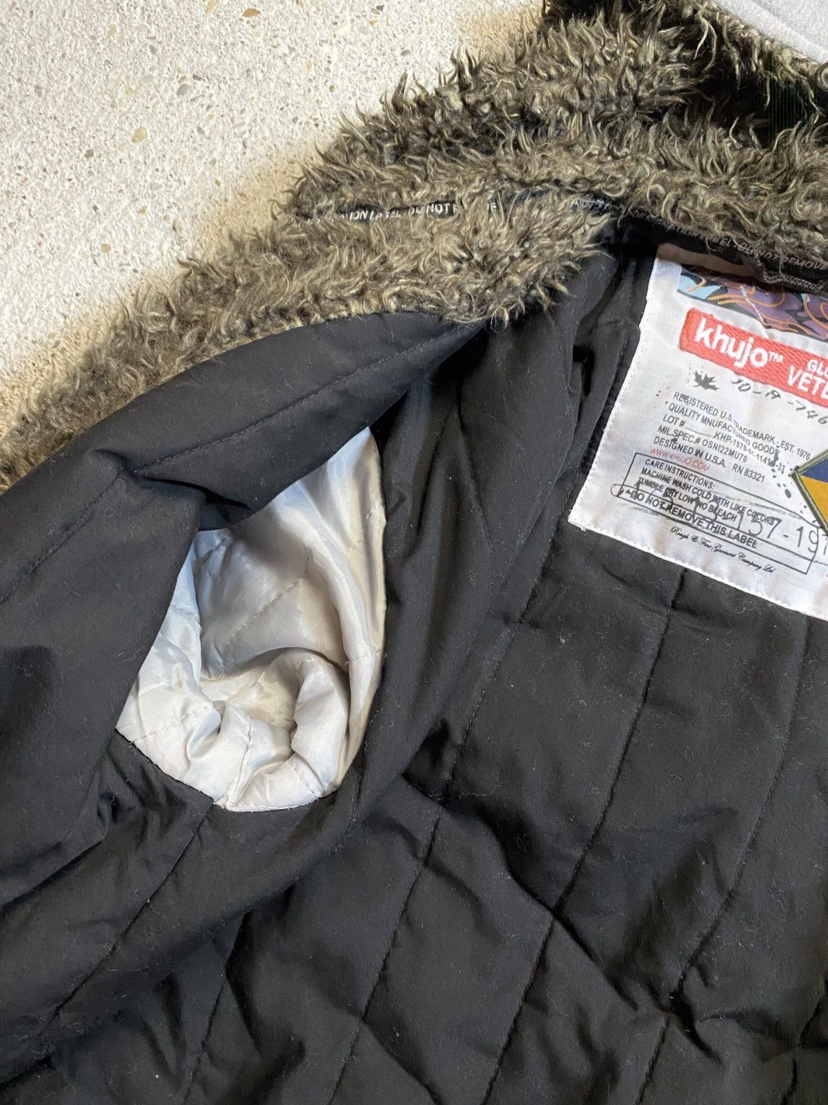 Japanese Brand Grey avant garde hoodie with fur japan streetwear vintage Size US L / EU 52-54 / 3 - 4 Thumbnail