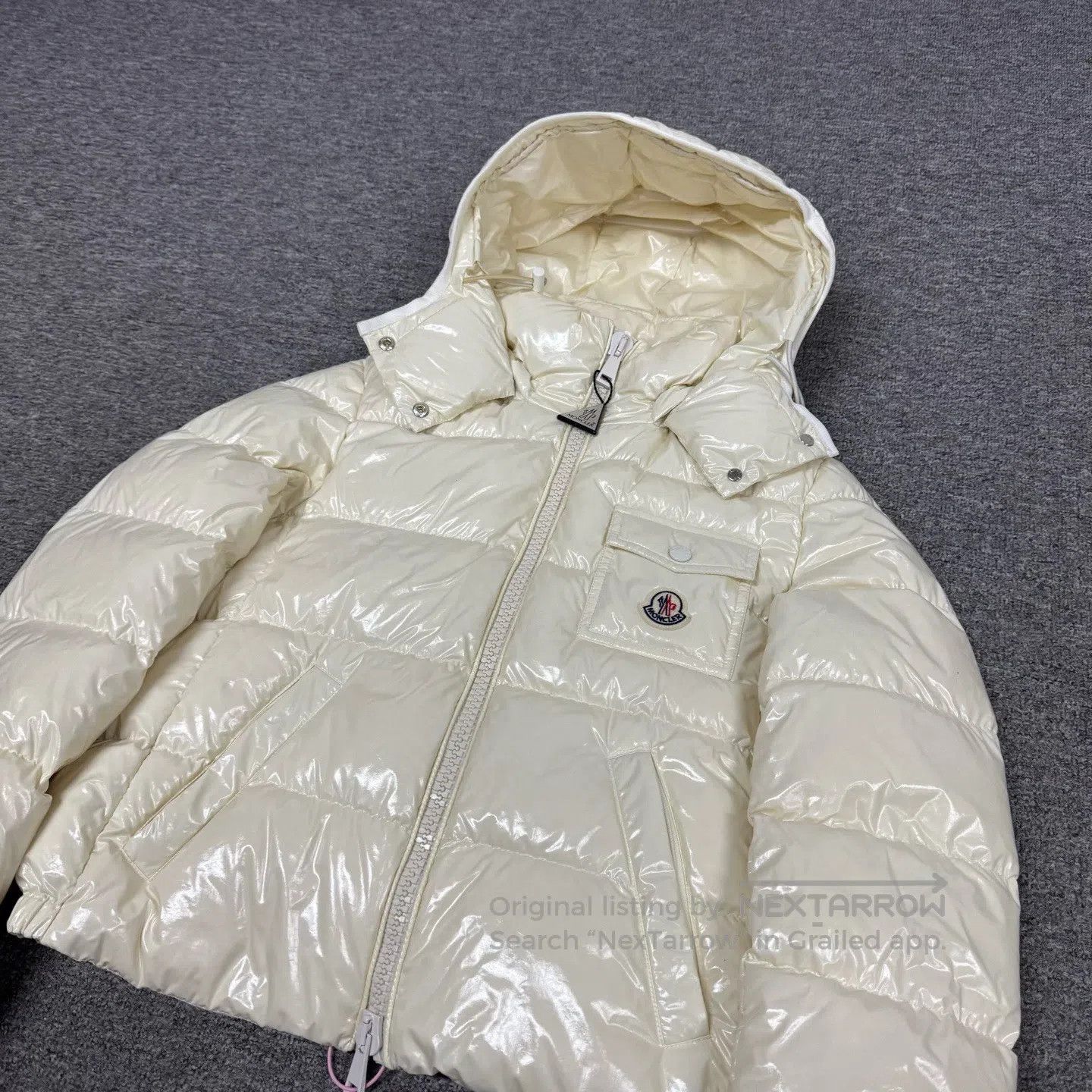 Moncler Moncler size 0 Android chest front pocket logo down jacket| Size XS / US 0-2 / IT 36-38 - 3 Thumbnail