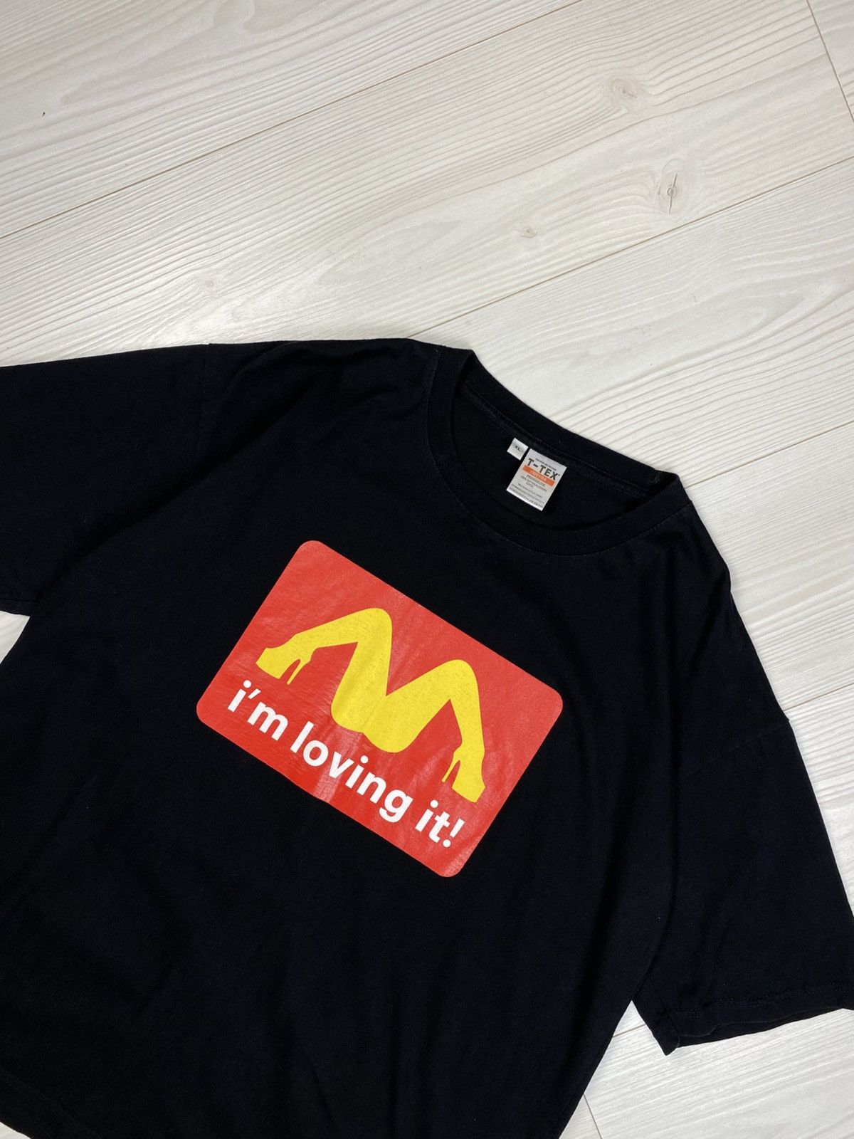 Vintage Y2k T-shirt I’m loving it Mc Donald’s sex girl legs Size US XL / EU 56 / 4 - 3 Thumbnail