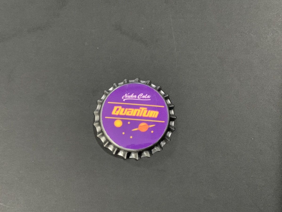 Other Nuka Cola Quantum Pin Size ONE SIZE - 1 Preview