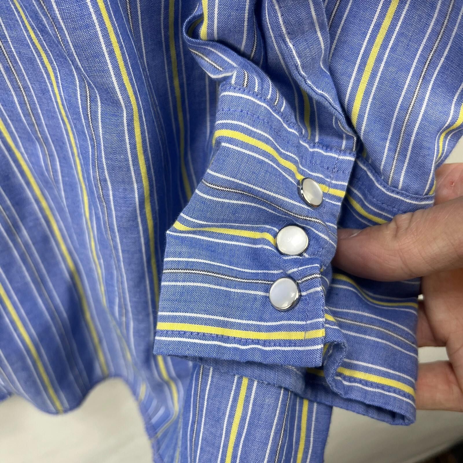 Wrangler Vintage 90s Wrangler Striped Pearl Snap Button Shirt 2XL Size US XXL / EU 58 / 5 - 6 Thumbnail
