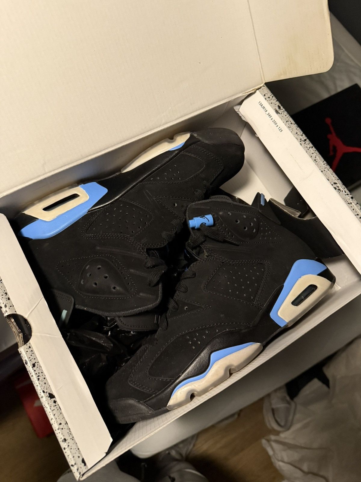 Jordan Brand Jordan 6 UNC Black Size US 9 / EU 42 - 1 Thumbnail