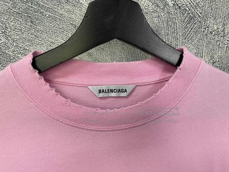 Balenciaga Balenciaga Pink Valentine's Day Limited Love Heart Long Sl Size US XS / EU 42 / 0 - 3 Thumbnail