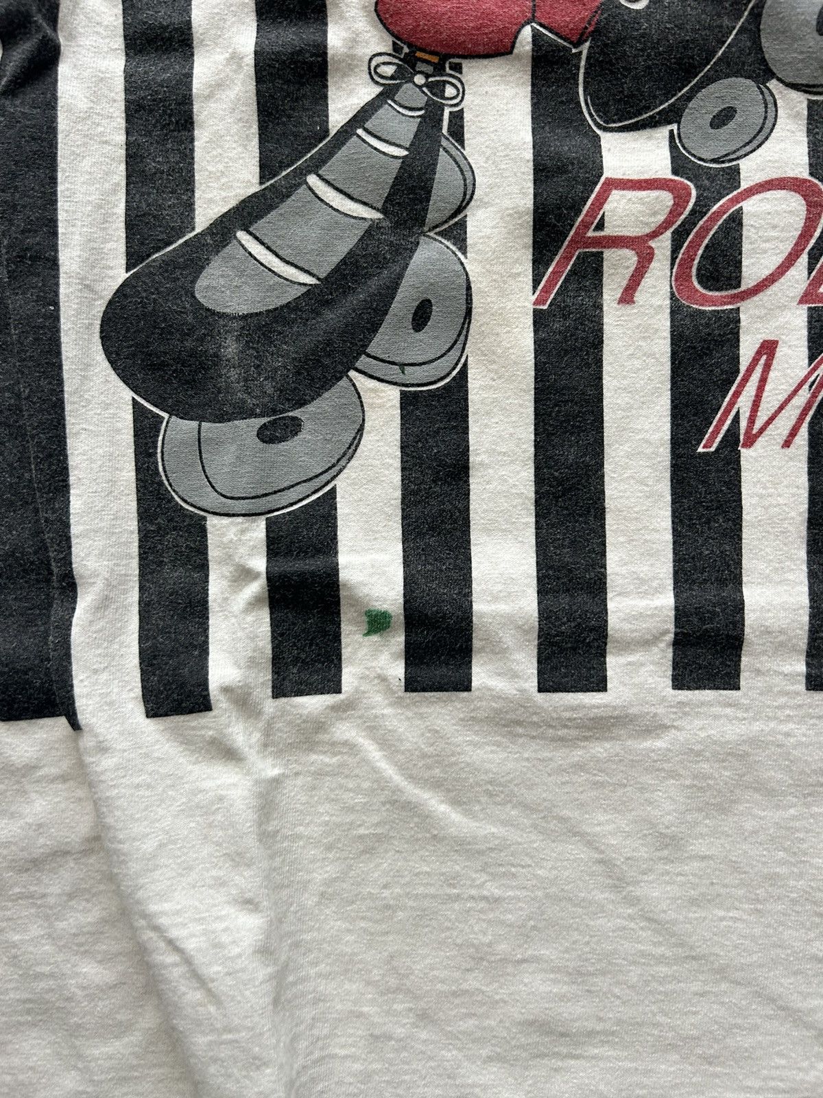 Vintage Tweety bird roller skates tee Size US XL / EU 56 / 4 - 2 Thumbnail
