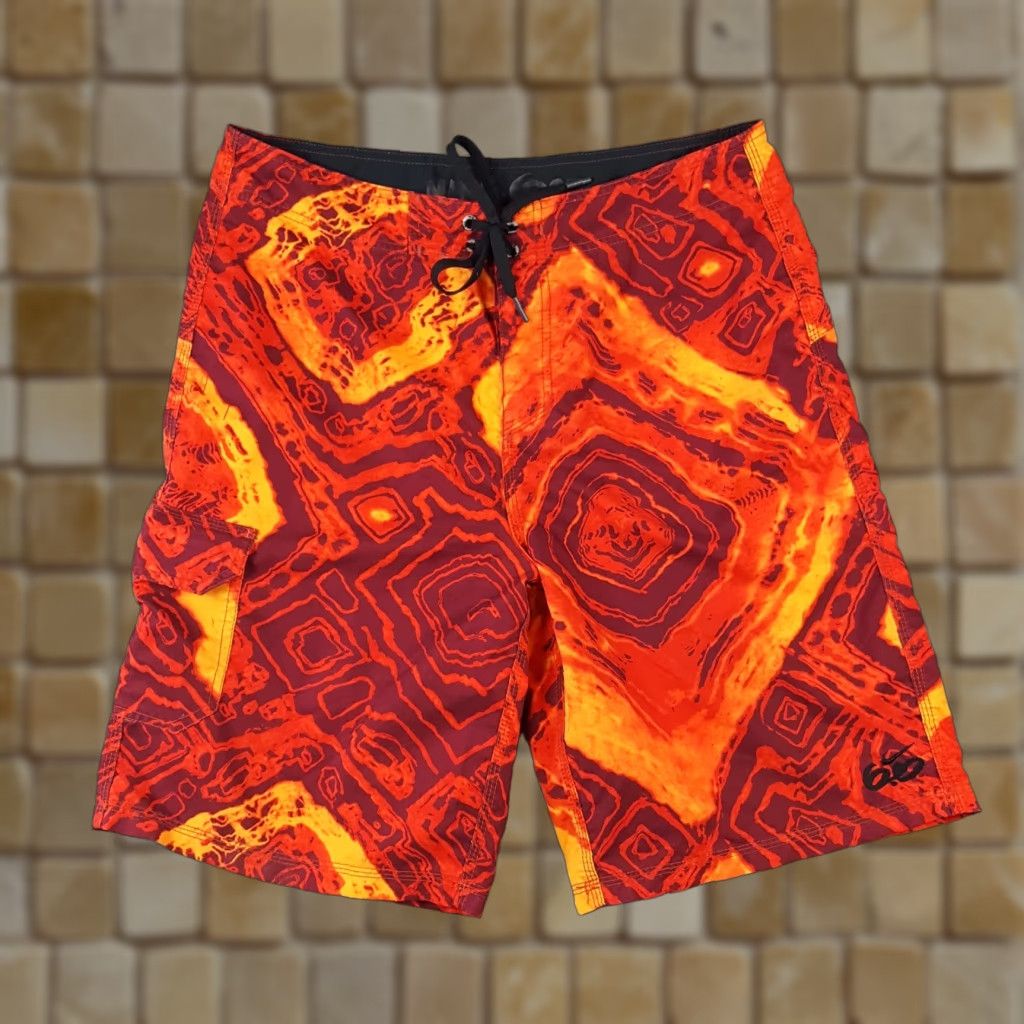Nike Nike Lava Tie-Dye Swim Trunks Board Shorts Men's Size 34 Relaxed Swimming Wear Size US 34 / EU 50 - 1 Thumbnail