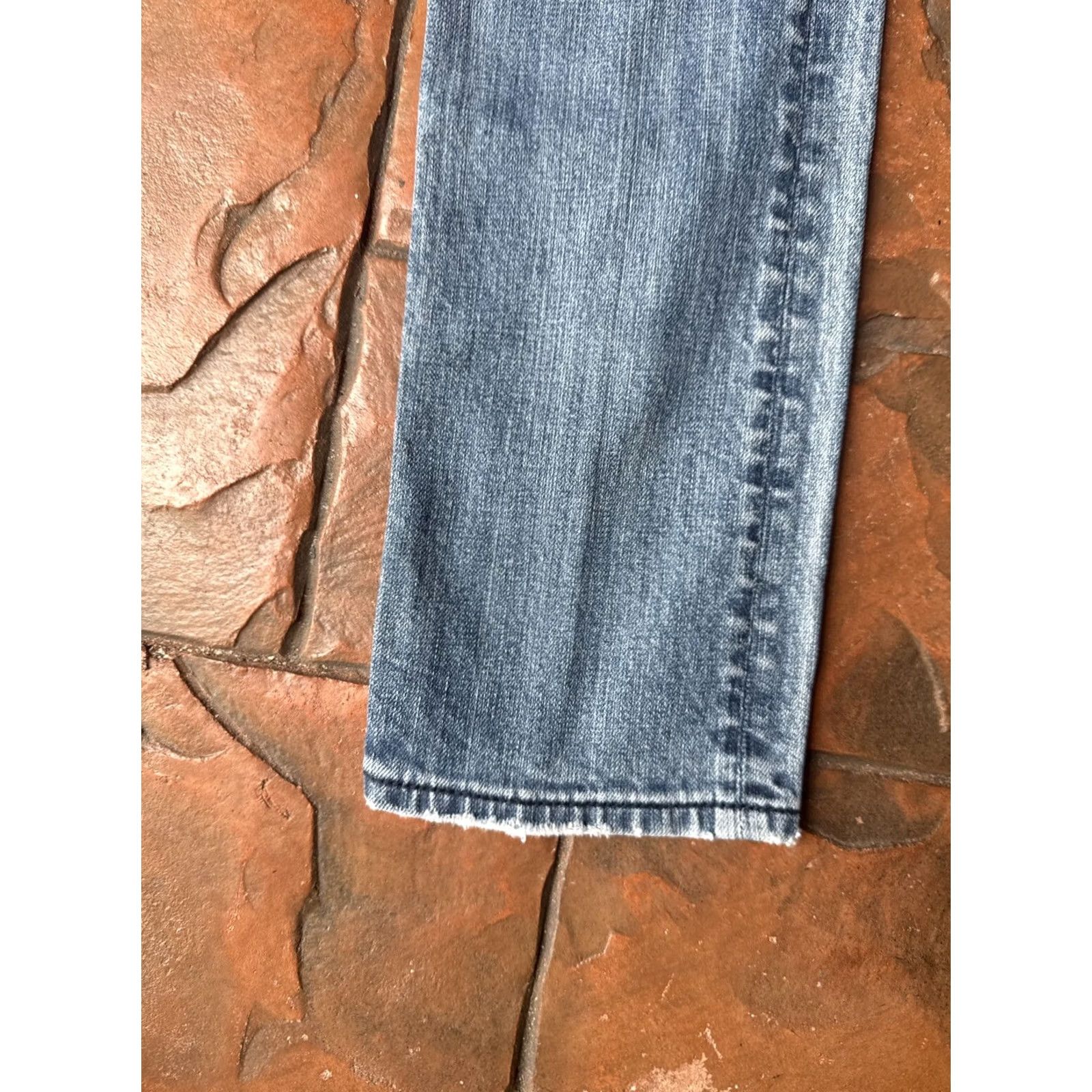 Cult Of Individuality Cult of Individuality Women's Slim Straight Jeans 29 Distressed Denim Blue / Cotton Blend 5-Pocket Pockets Zipper Button Logo Stretch Vintage No Size 29" - 5 Thumbnail