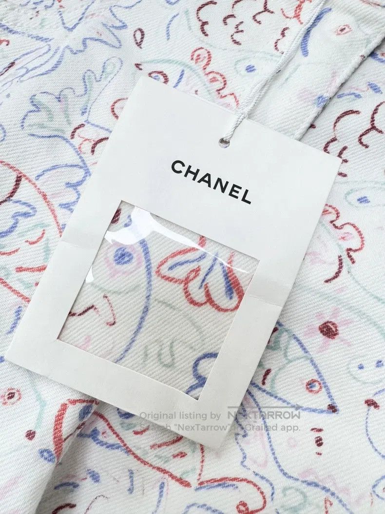Chanel Chanel 25C spring and summer colourful graffiti small fish Size 25" / US 0 / IT 36 - 3 Thumbnail