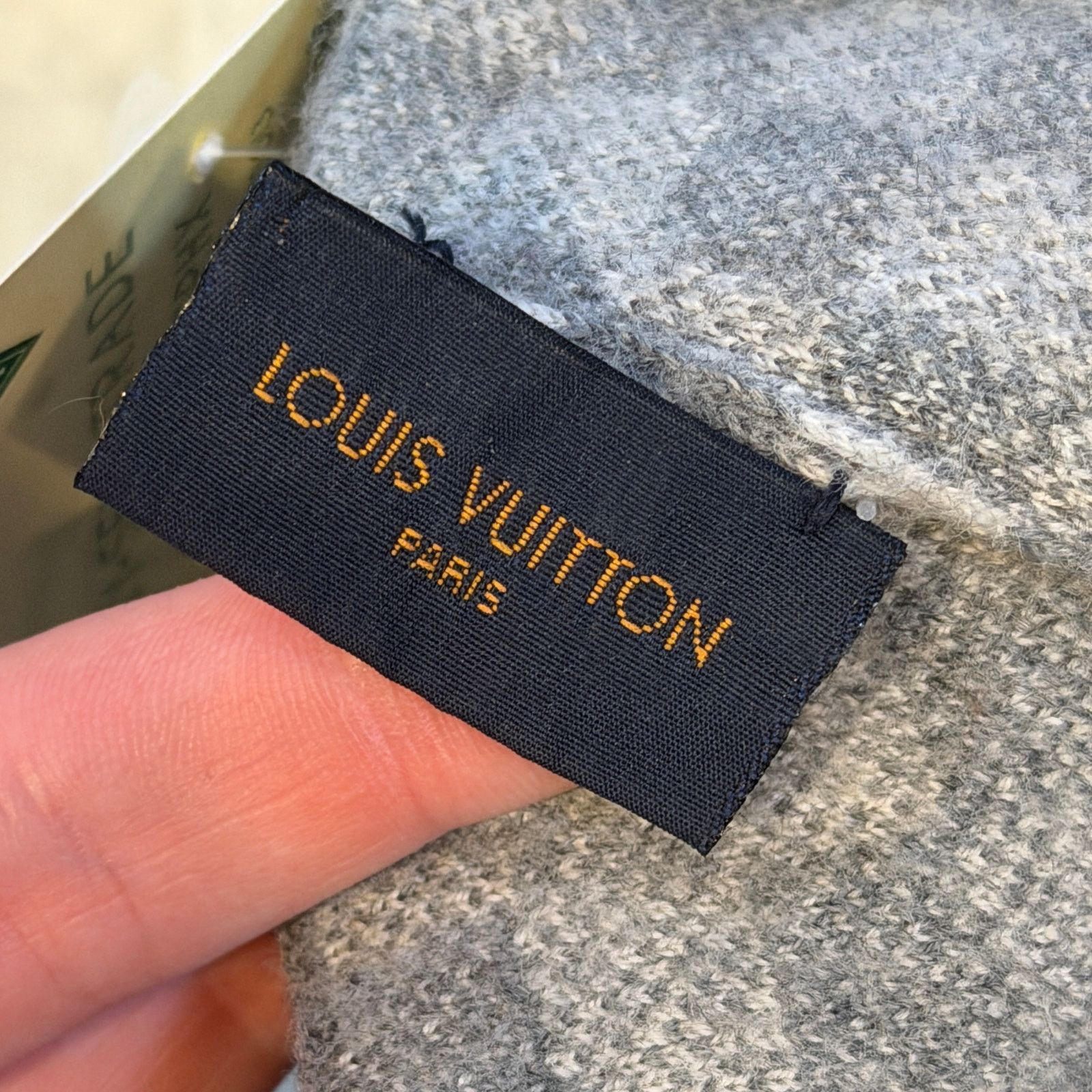 Louis Vuitton Louis Vuitton Petit Damier Beanie Size ONE SIZE - 3 Thumbnail