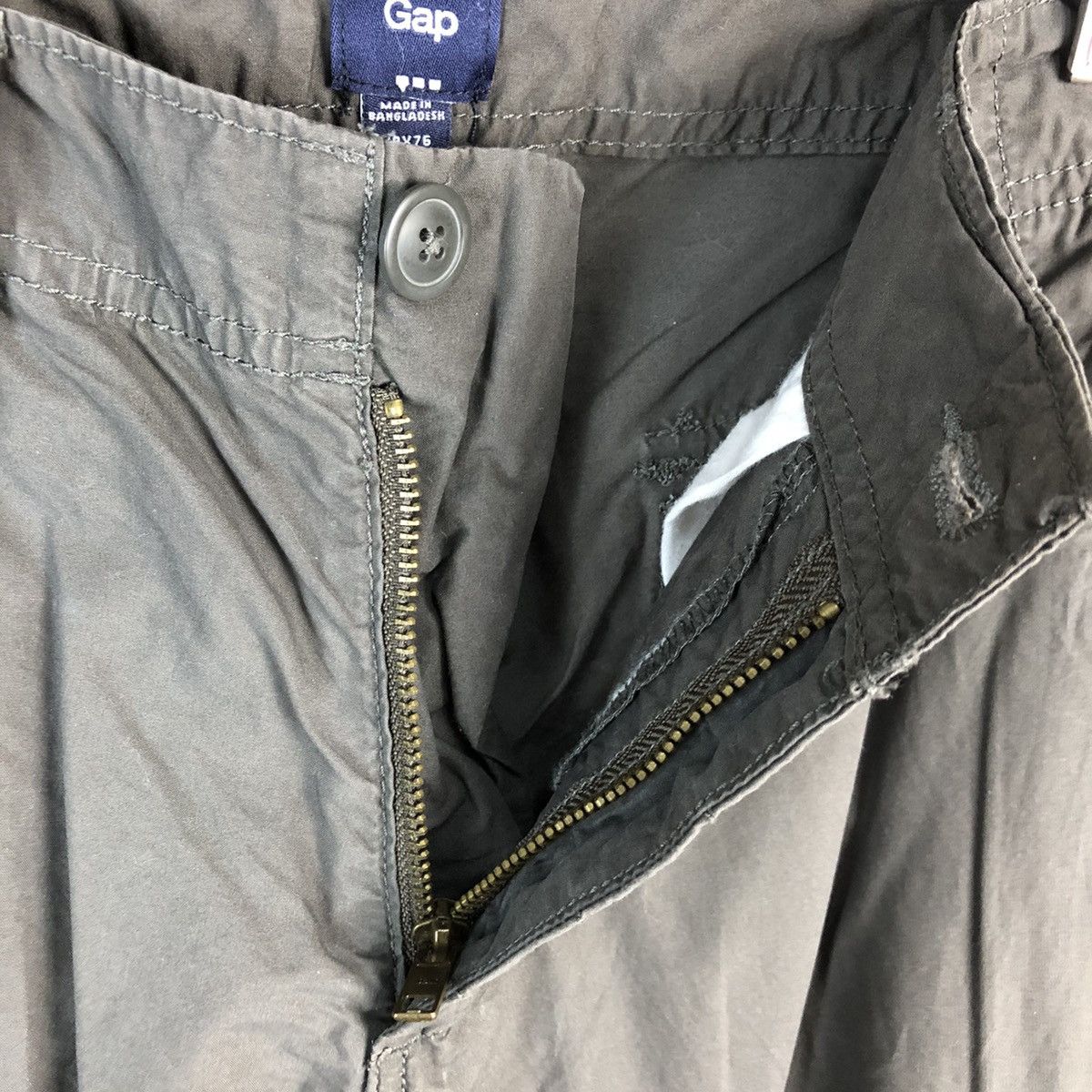 Gap Gap Grey Cargo Multipocket utility tactical Pants #A2455 Size US 31 - 12 Thumbnail