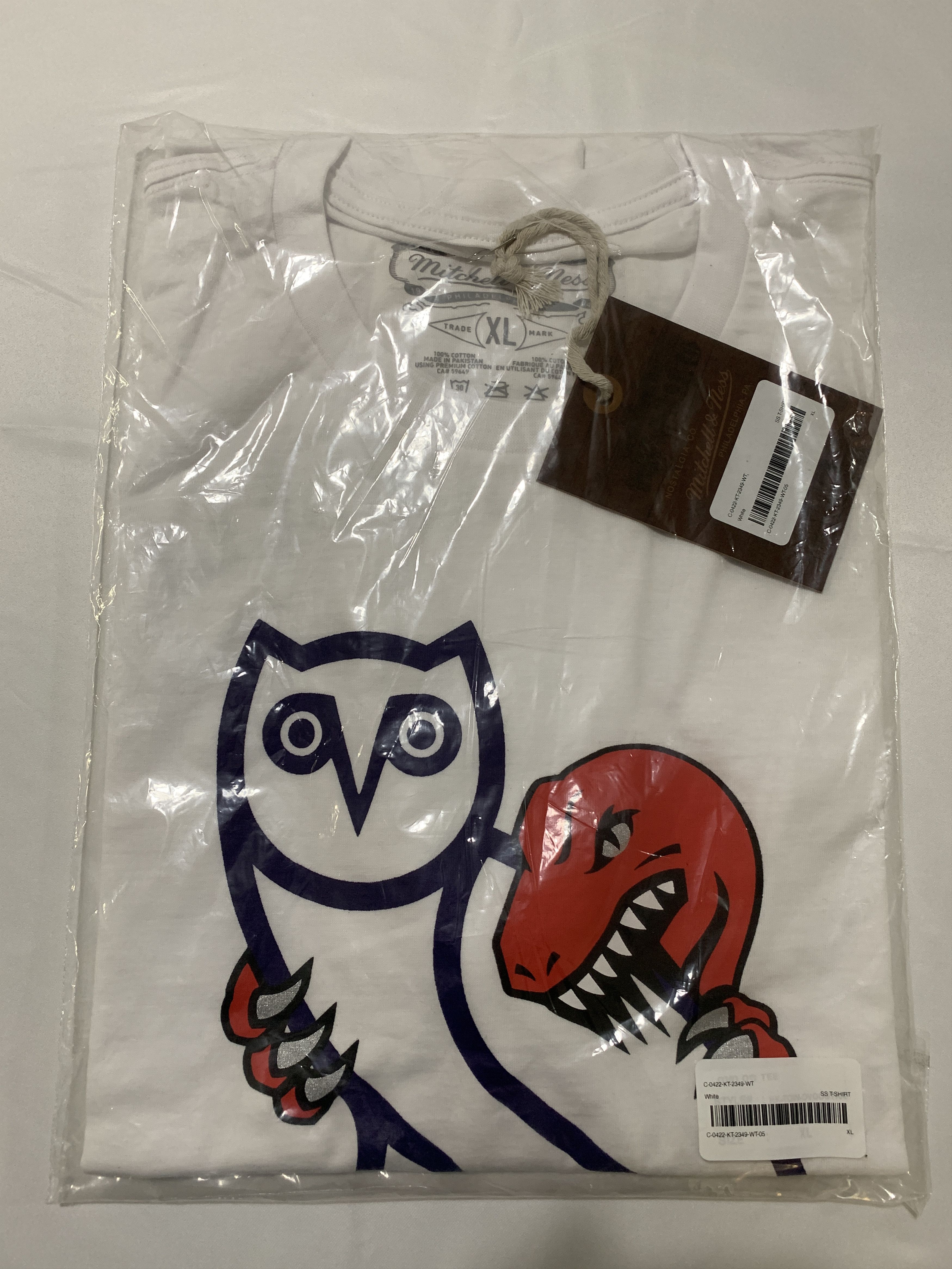 Drake OVO X Mitchell & Ness '95 Raptors OG Owl T-Shirt Size US XL / EU 56 / 4 - 2 Thumbnail