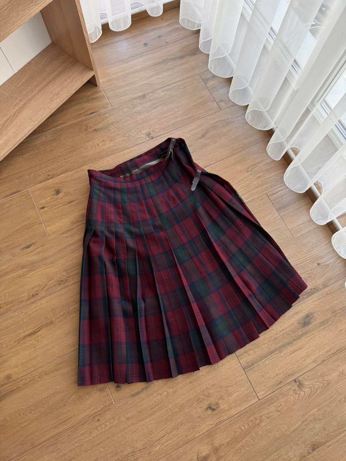 Pringle Of Scotland × Vintage Vintage Pringle of Scotland Tartan Red Wall Skirt Kilt Size 30" / US 8 / IT 44 - 3 Thumbnail