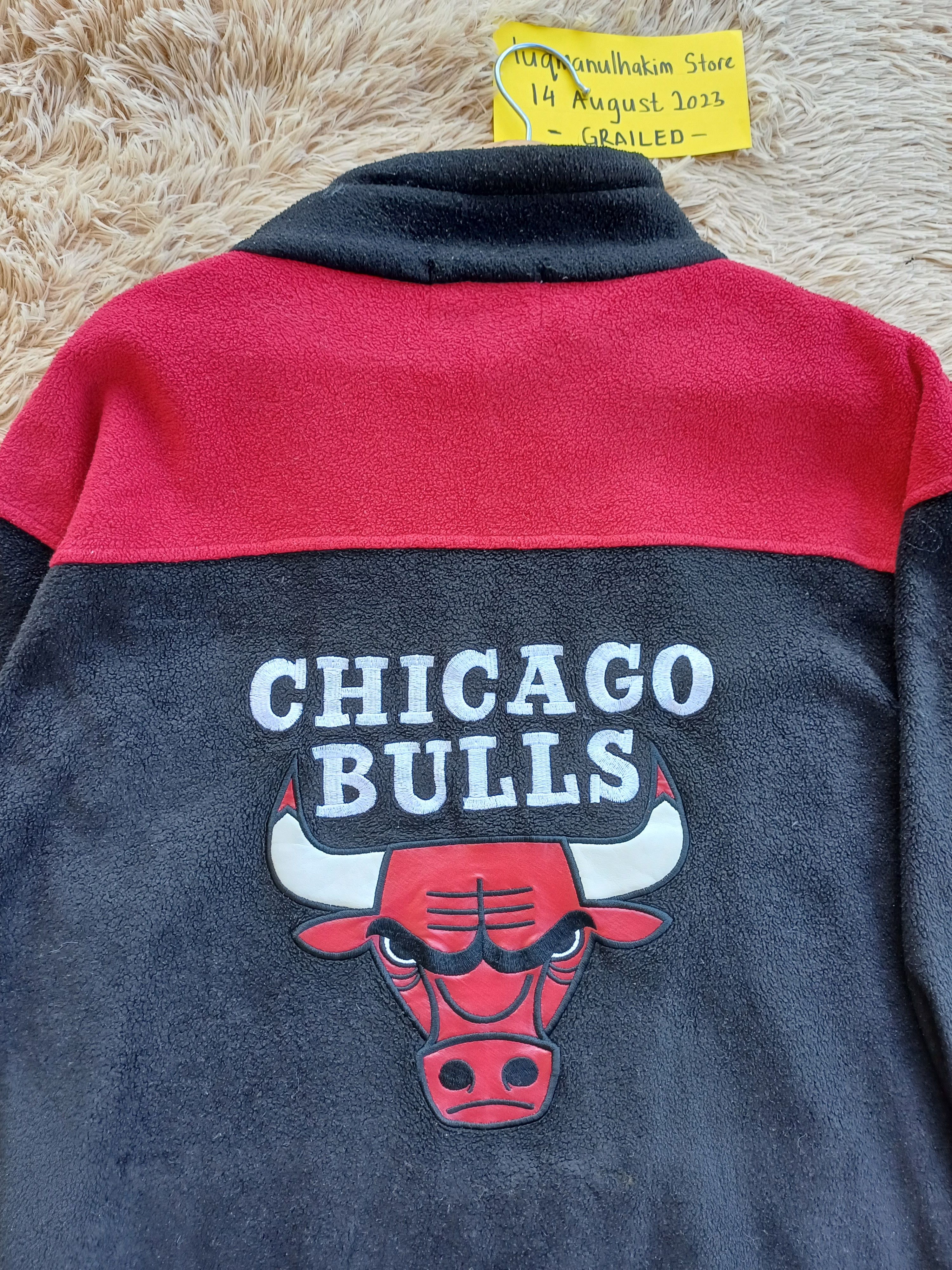 NBA Vintage Chicago Bulls NBA Sweater Size US L / EU 52-54 / 3 - 5 Thumbnail