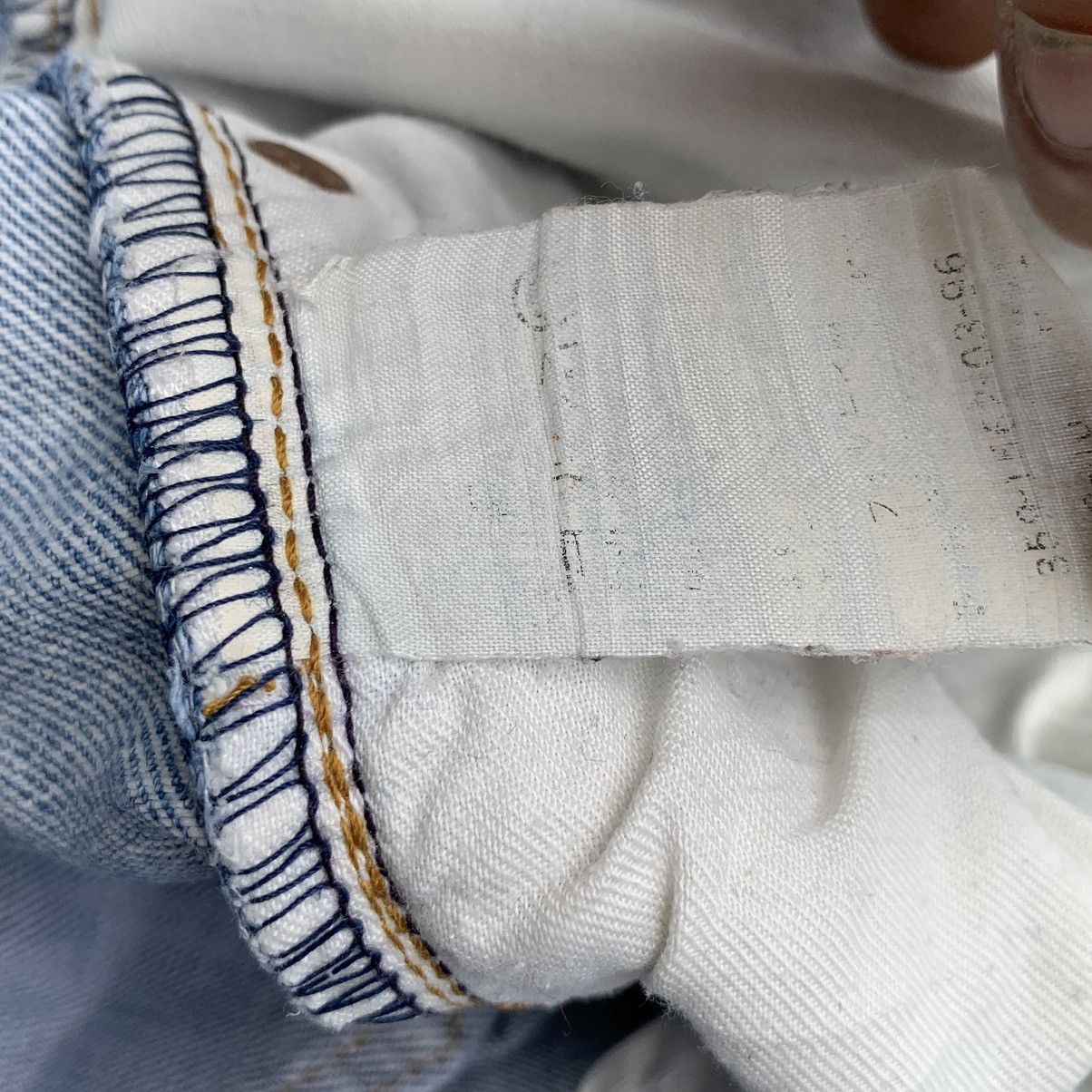 Levi's Vintage 90s Levis 503 Selvedge Lightwash Denim Jeans W30 Size US 30 / EU 46 - 14 Thumbnail