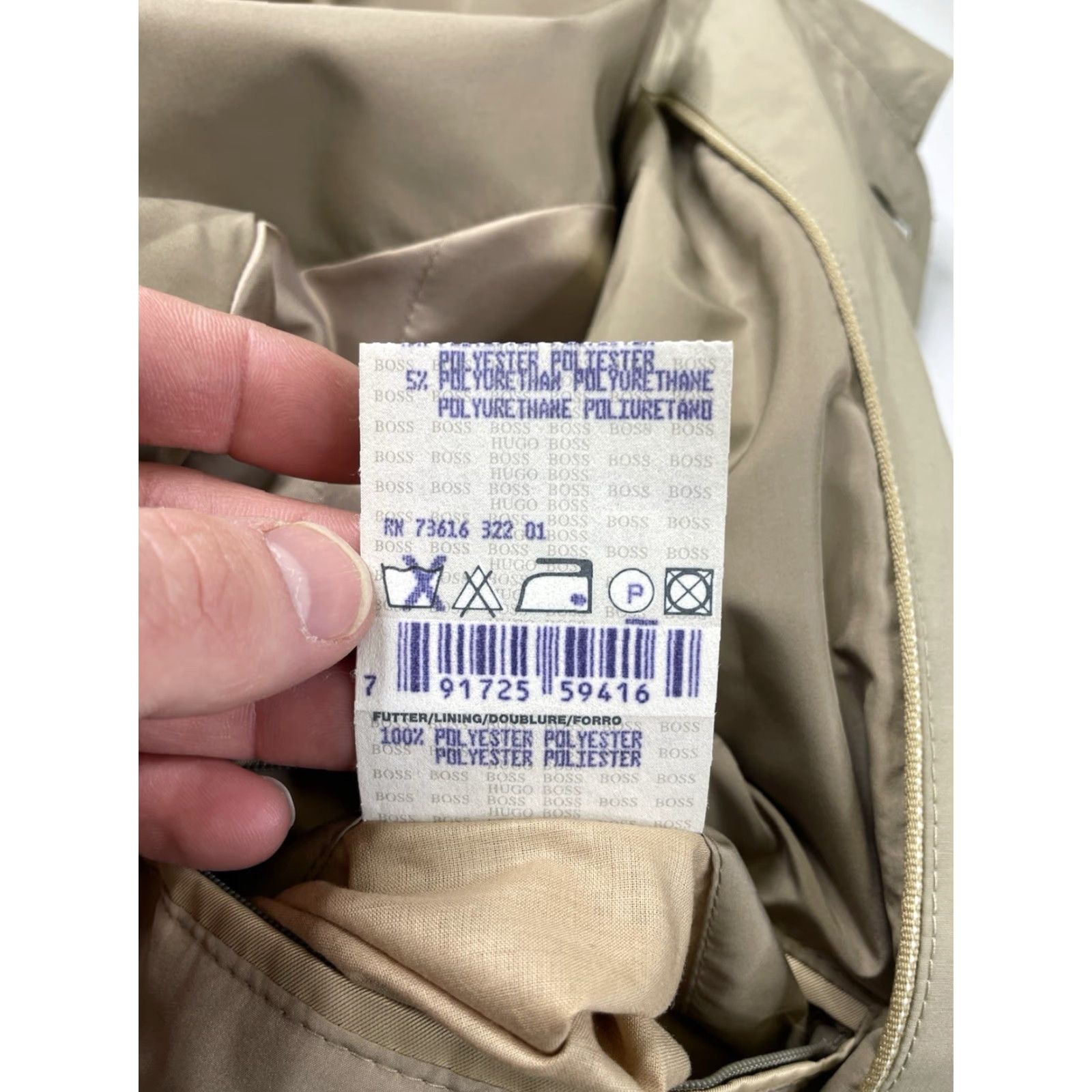 Hugo Boss VINTAGE Hugo Boss Trench Coat Jacket 40R Men Beige Cotton Blend Car Theme Buttons 40 Mens Size US XXS / EU 40 - 4 Thumbnail
