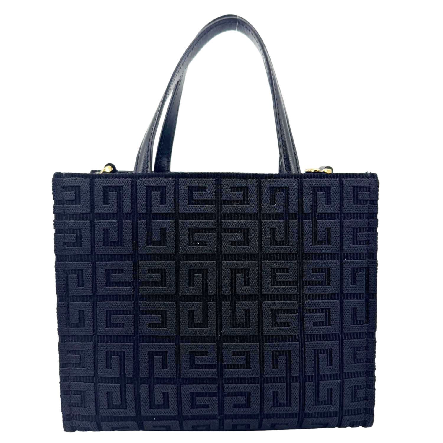 Givenchy o1w1db10126 Size: One Size / Bag in Black Size ONE SIZE - 3 Thumbnail