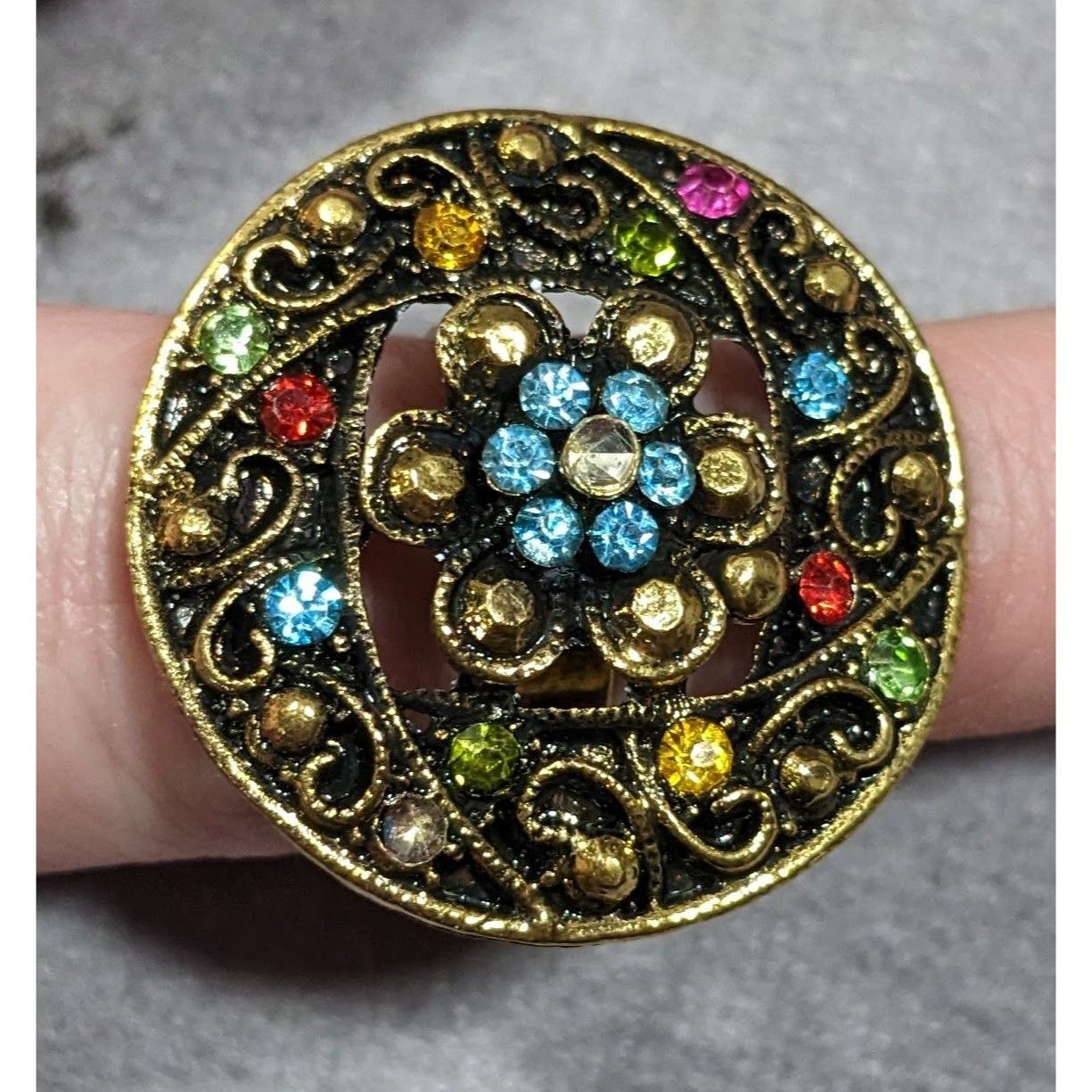 Other Floral Glam Shield Ring Gold Tone With Rainbow Rhinestones Size ONE SIZE - 8 Thumbnail