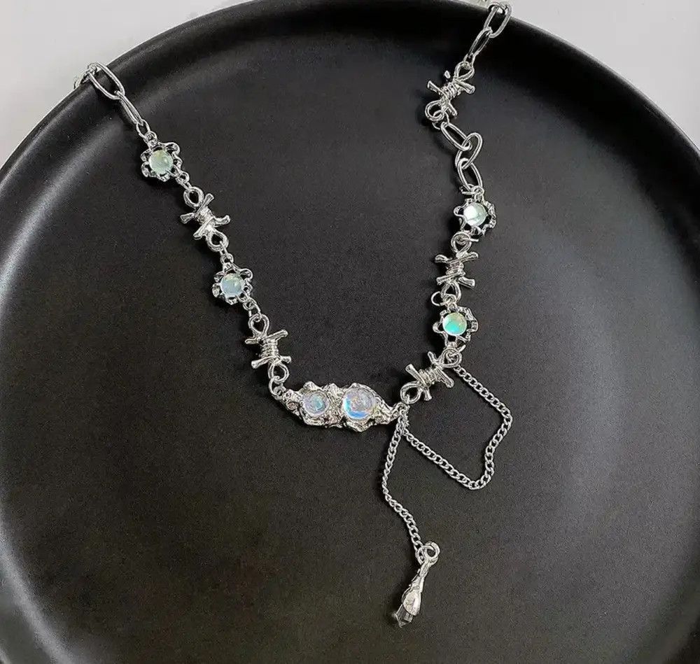 Other Barb wire Silver Color Pendant Necklace Size ONE SIZE - 1 Thumbnail