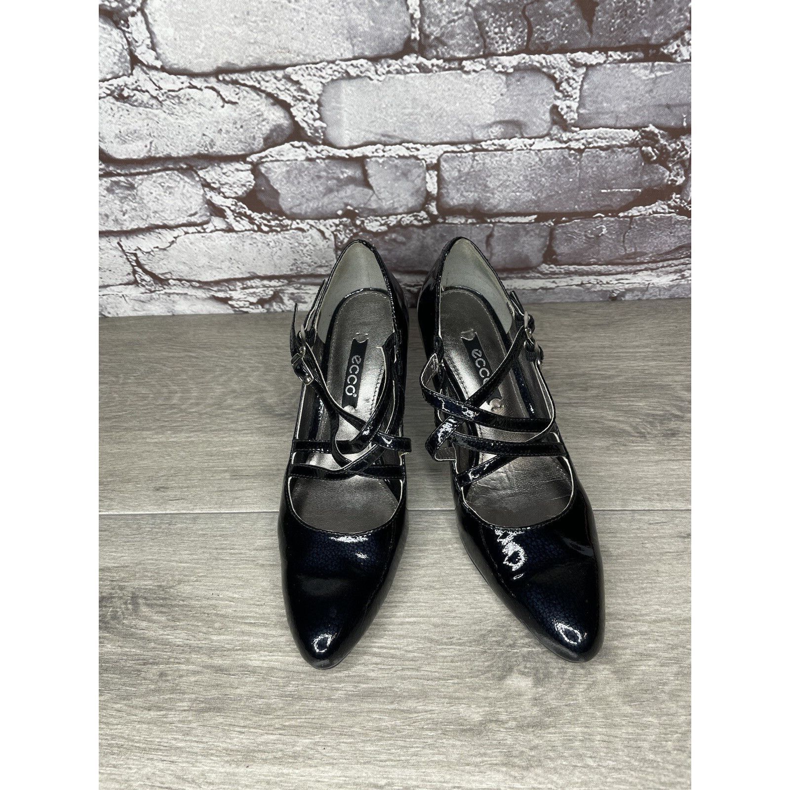 Ecco Ecco Navy Blue Patent Leather Mary Jane Strap Heels Shoes Wo Size US 5 / IT 35 - 2 Thumbnail