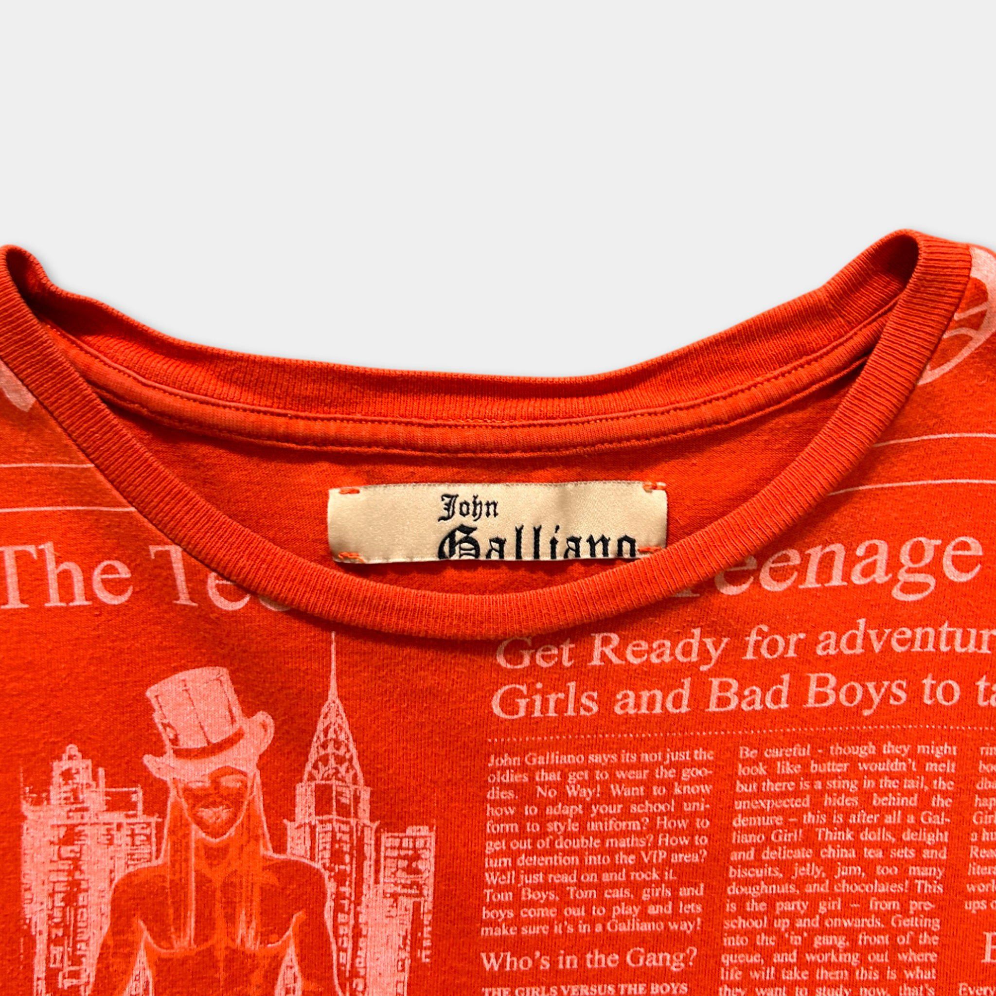 John Galliano John Galliano Newspaper Print Tee Size US S / EU 44-46 / 1 - 3 Thumbnail
