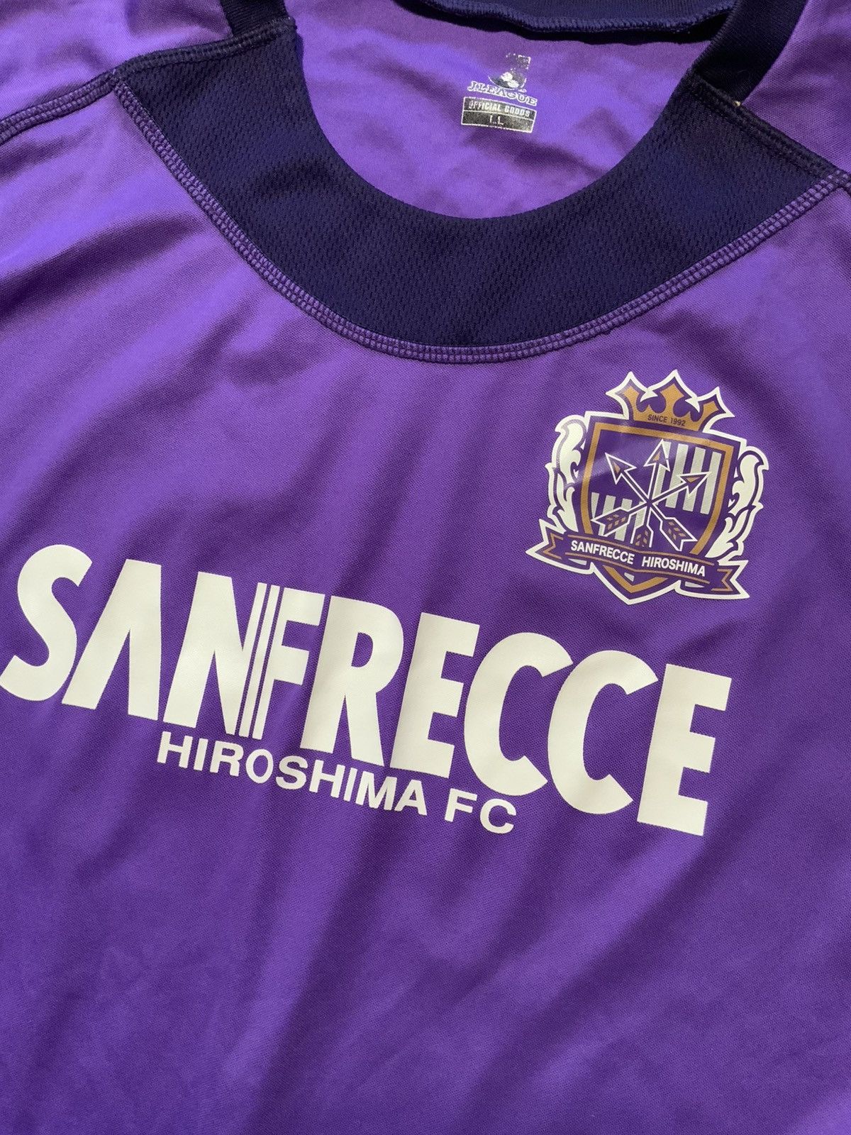 Japanese Brand J1League Sanfrecce Hiroshima Hisato Sato Japan Soccer Jersey Size US L / EU 52-54 / 3 - 5 Thumbnail