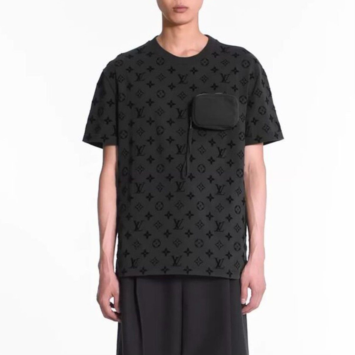 Louis Vuitton LV Monogram Flocked Logo Gray T-Shirt Size US L / EU 52-54 / 3 - 6 Thumbnail