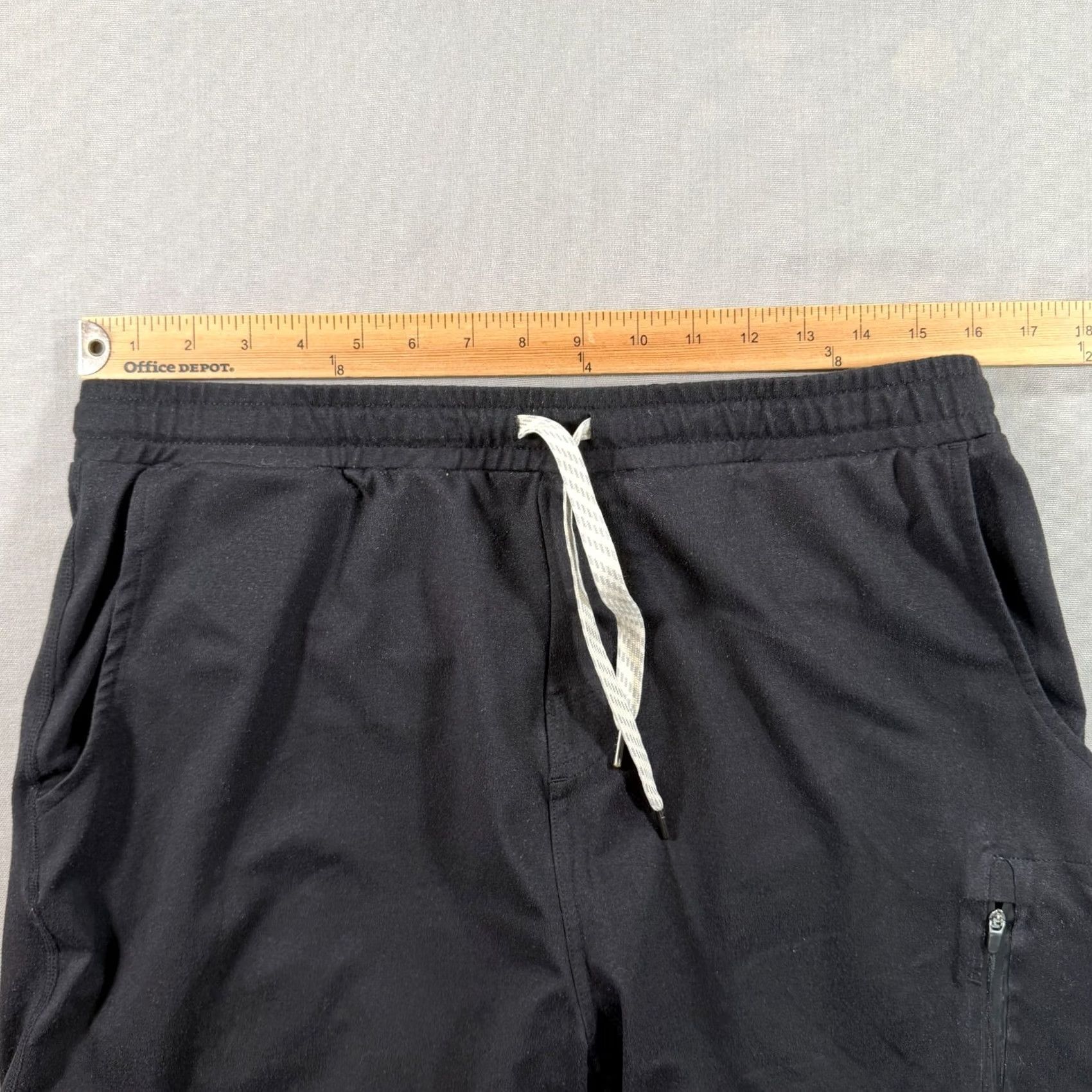 Vuori Vuori Sunday Performance Joggers Mens XL Black Tapered Sweatpants Stretch Gym Size US 36 / EU 52 - 5 Thumbnail