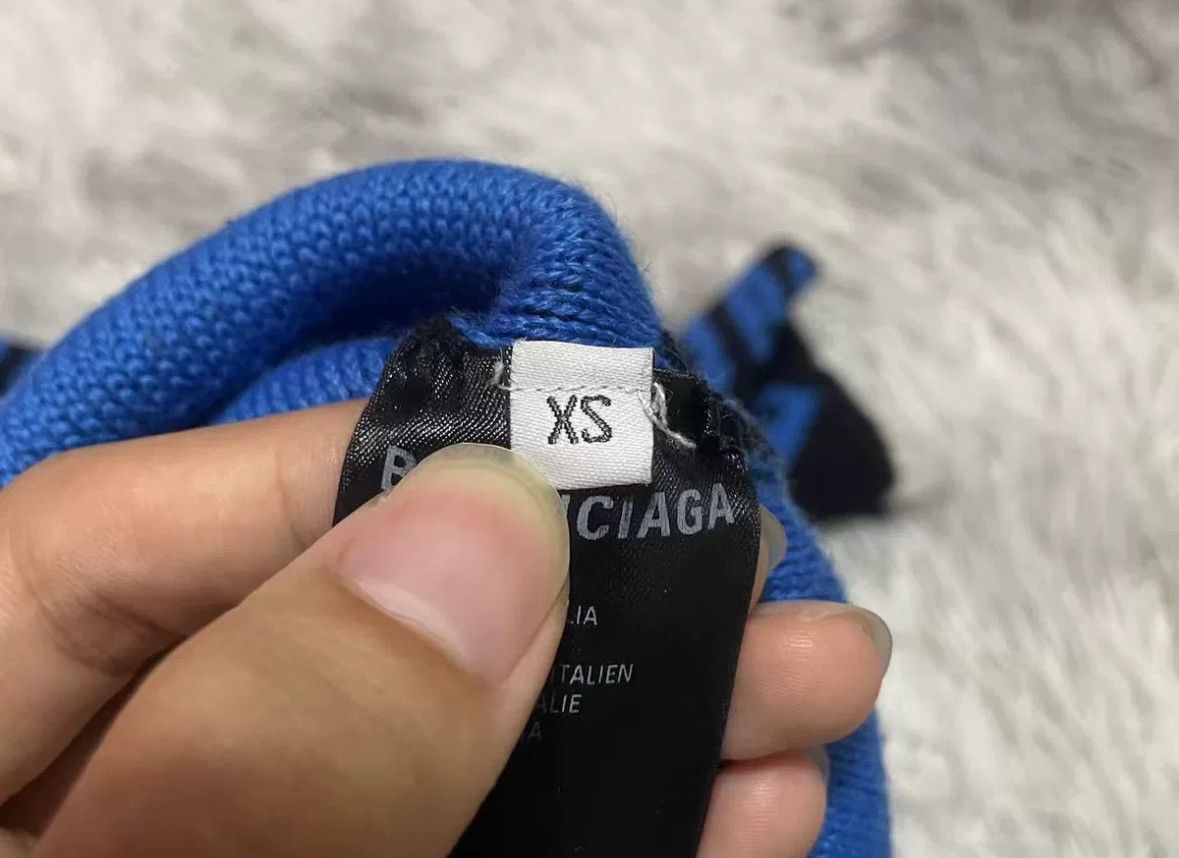 Balenciaga Balenciaga Blue Black Bullet Screen Letter Logo Sweater Size US XS / EU 42 / 0 - 5 Thumbnail