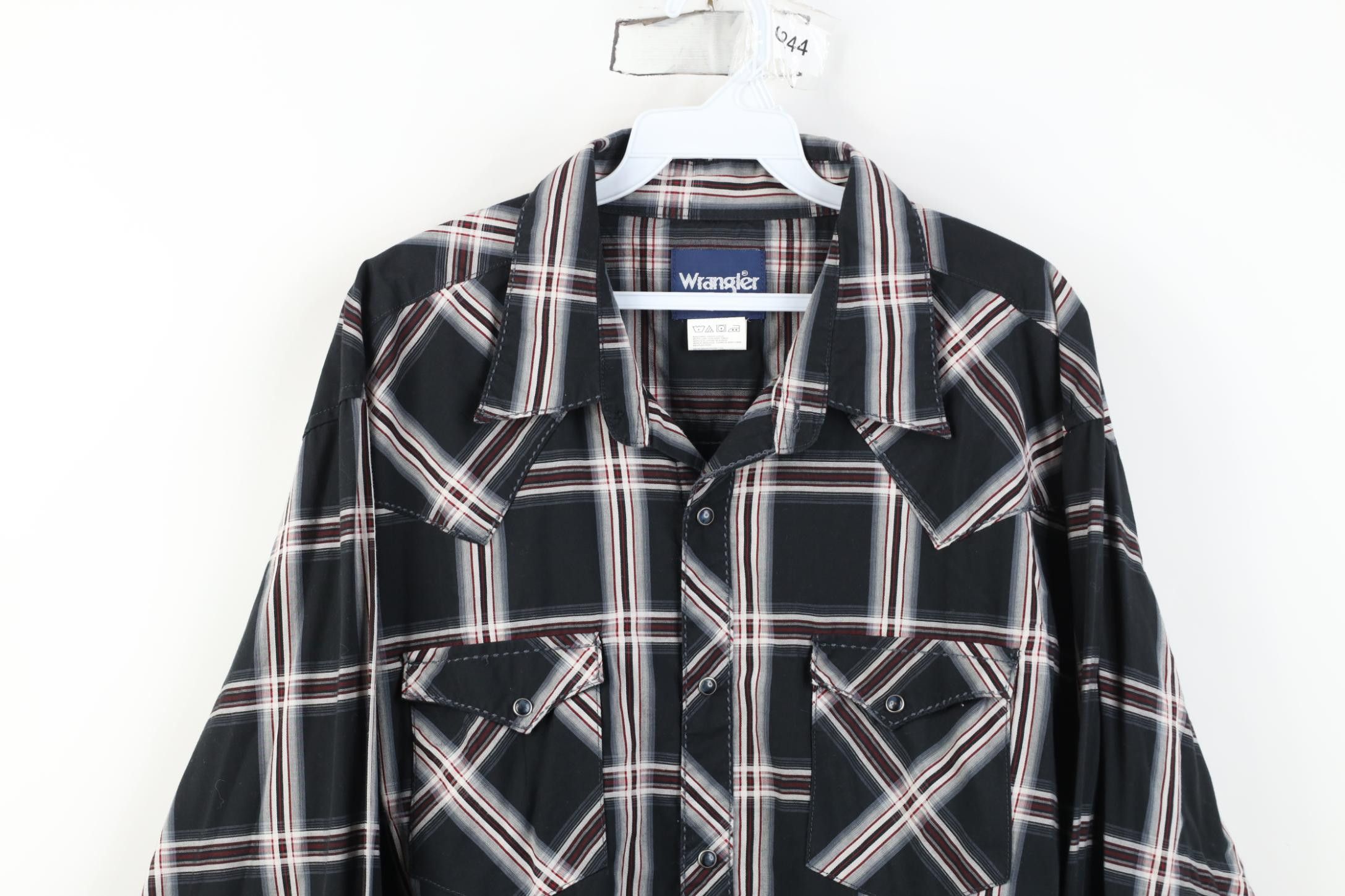 Wrangler Vintage Wrangler Cowboy Rodeo Snap Button Shirt Black Plaid Size US XL / EU 56 / 4 - 2 Thumbnail