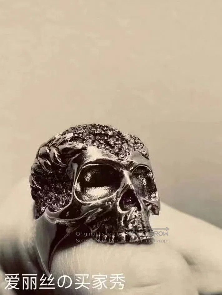 Vivienne Westwood Vivienne Westwood Saturn skull ring Size ONE SIZE - 9 Thumbnail