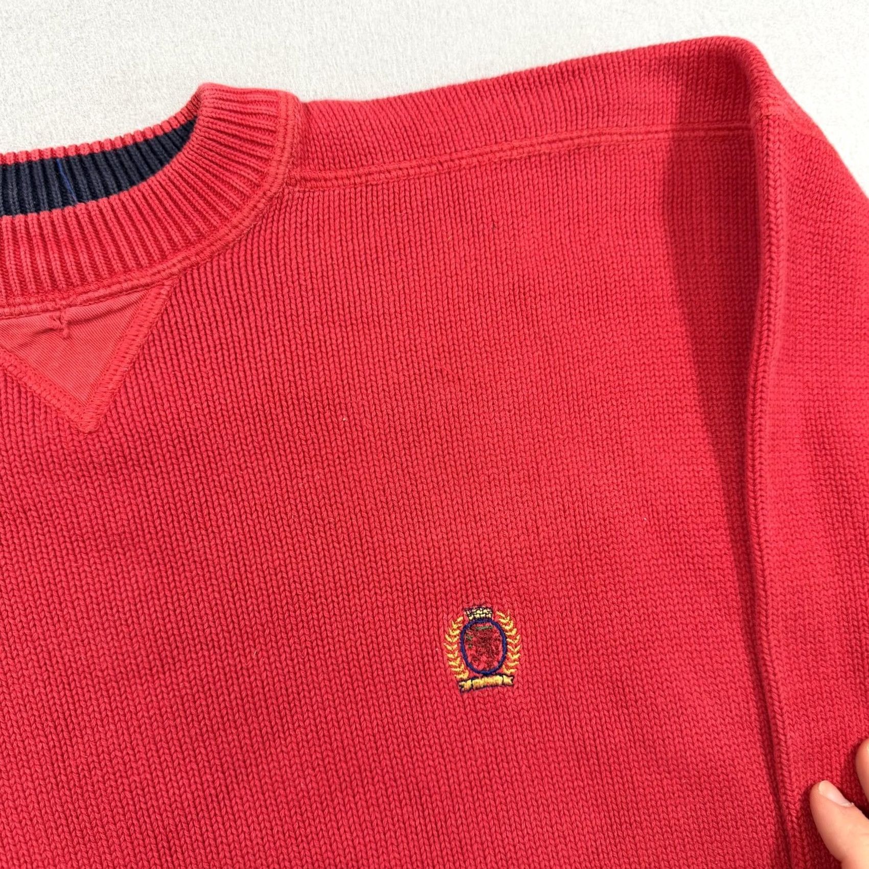 Tommy Hilfiger VINTAGE Tommy Hilfiger Sweater Mens XL Red Cotton Crest Logo Crewneck Pullover Size US XL / EU 56 / 4 - 2 Thumbnail