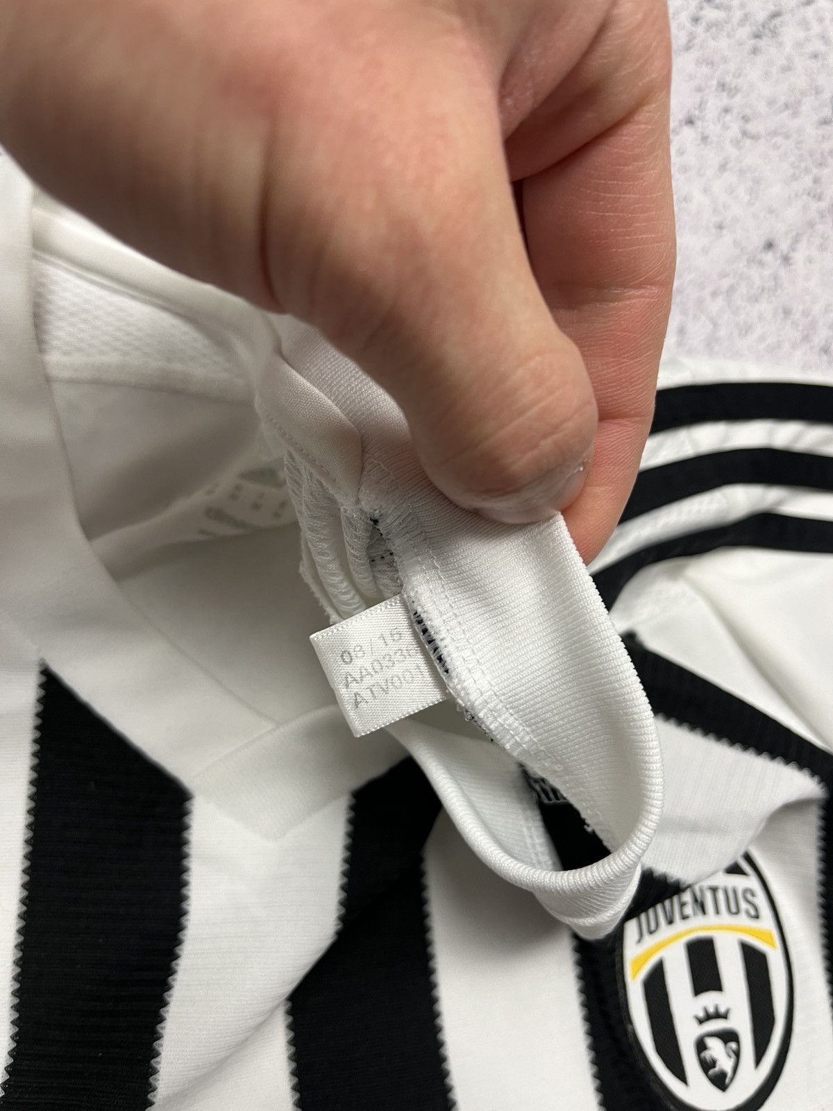 Nike Nike Juventus 2015 Home Soccer Jersey Blockcore Drill Rare Size US M / EU 48-50 / 2 - 7 Thumbnail