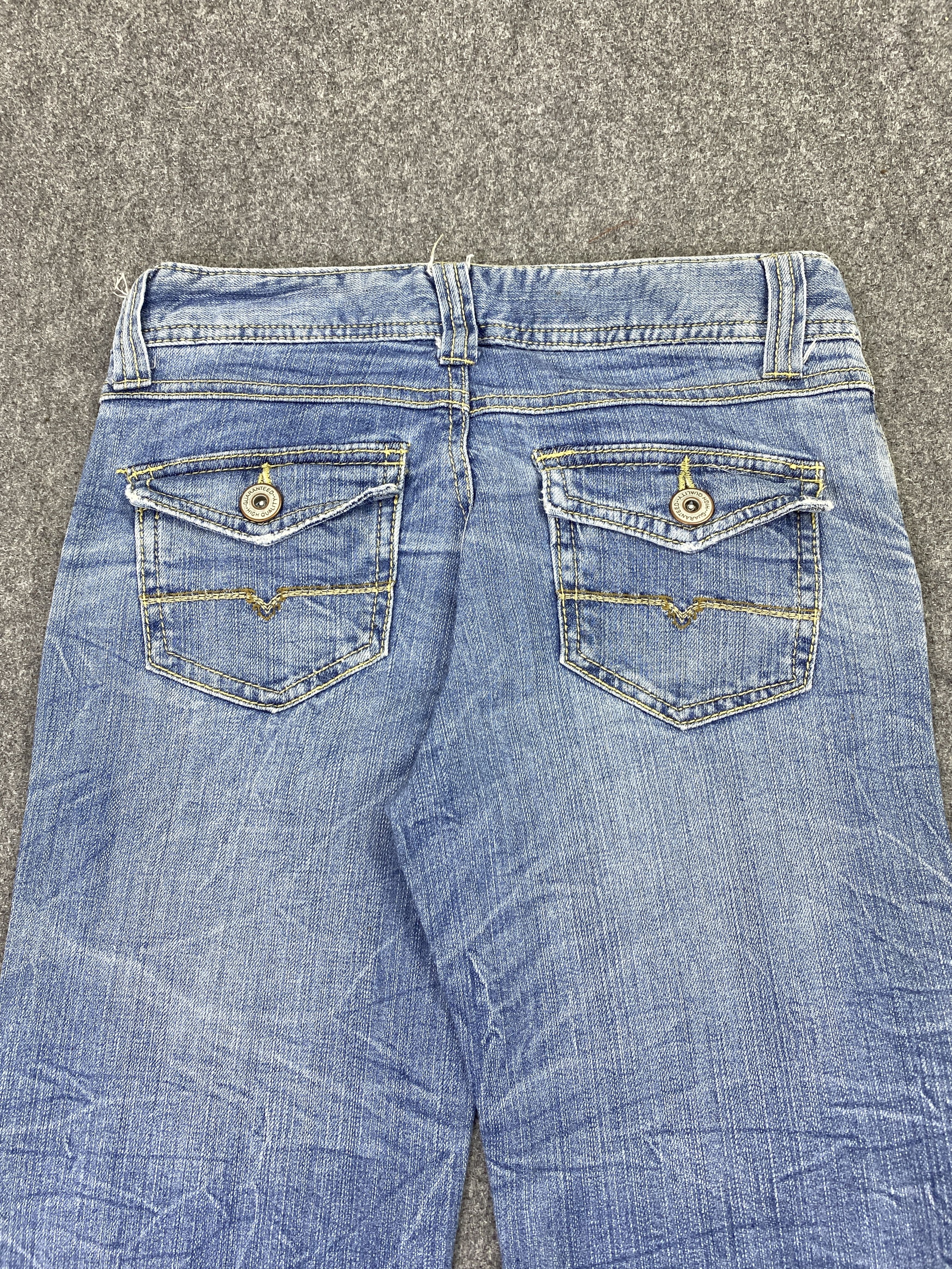 Japanese Brand Vintage Japanese Brand Bootcut Jeans DP2867 Size US 27 - 4 Thumbnail