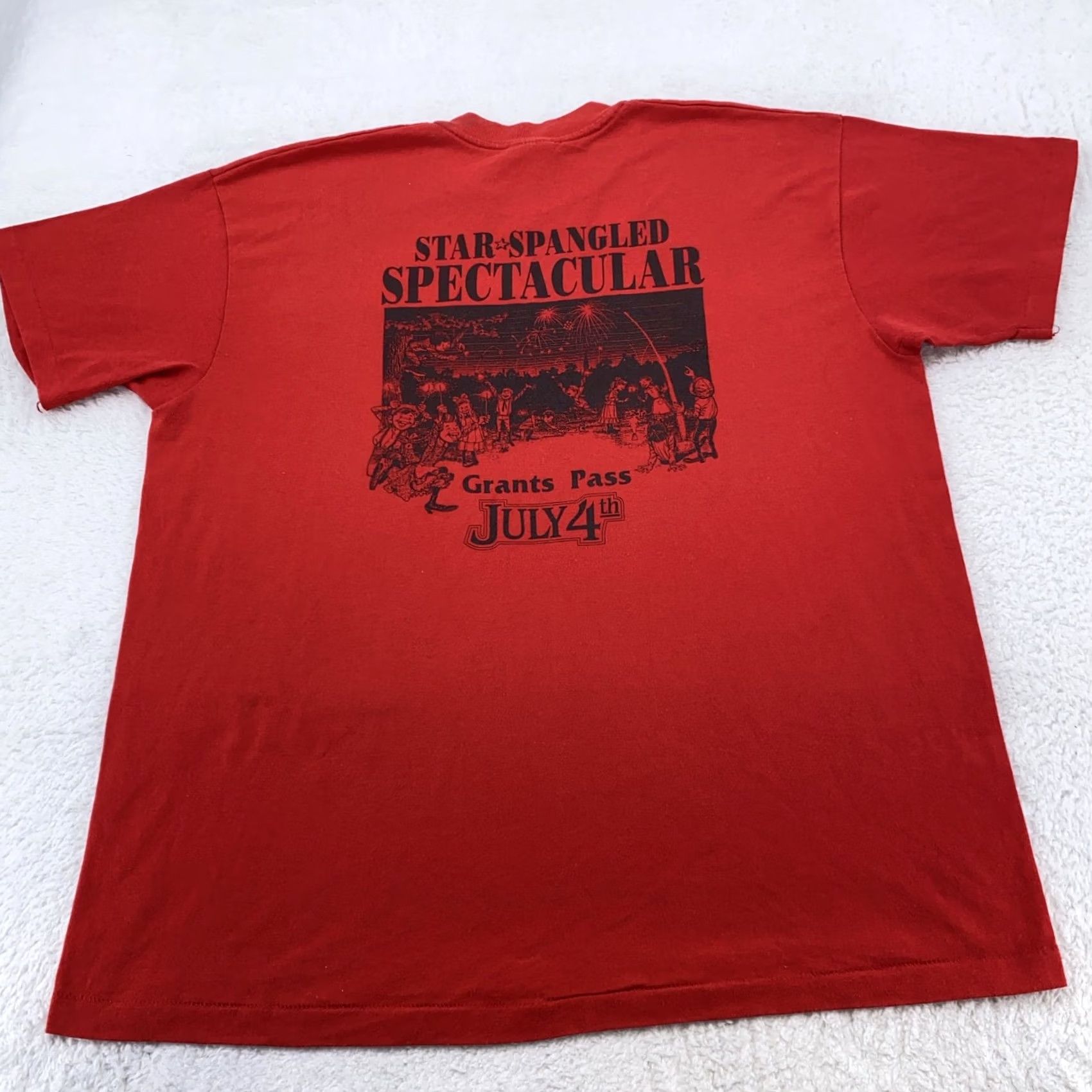 Vintage VINTAGE Star Spangled Spectacular Grants Pass Oregon Shirt Mens L Red 90s July 4th Graphic Print T-Shirt Size US L / EU 52-54 / 3 - 4 Thumbnail