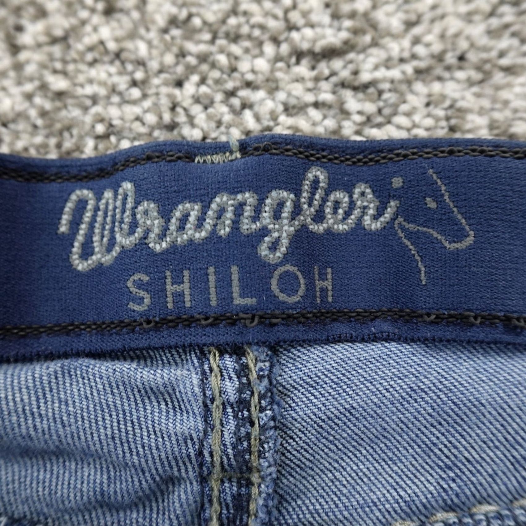 Wrangler Wrangler Jeans Womens 5 Dark Blue Denim Pants Shiloh Low Rise Bootcut Western Rodeo Stretch Heritage Cowgirl 30 Blue Womens Jeans Size 27" / US 4 / IT 40 - 6 Thumbnail