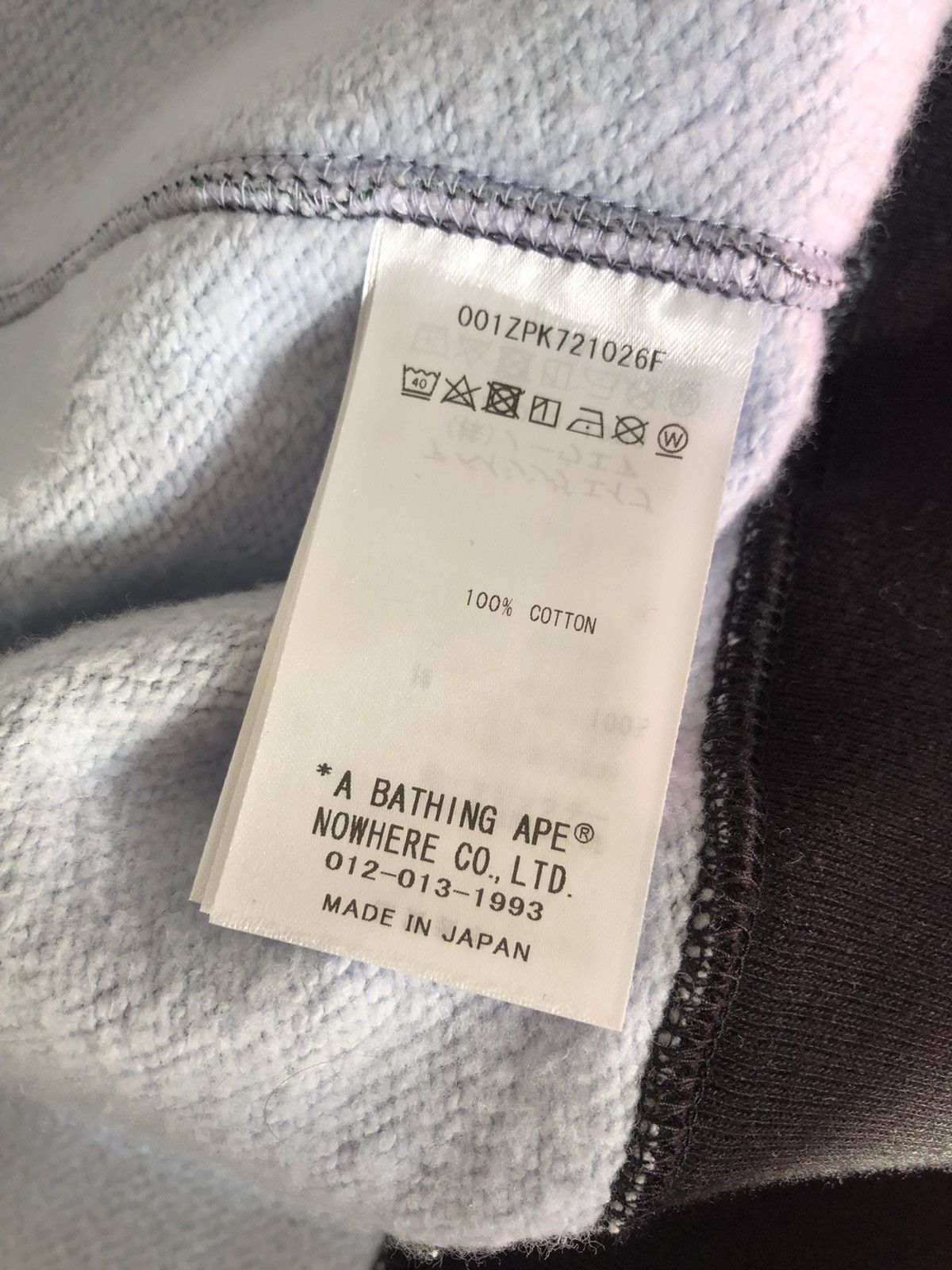 Bape Bape Isetan Store Camo Separate Shark Hoodie Size US L / EU 52-54 / 3 - 6 Thumbnail