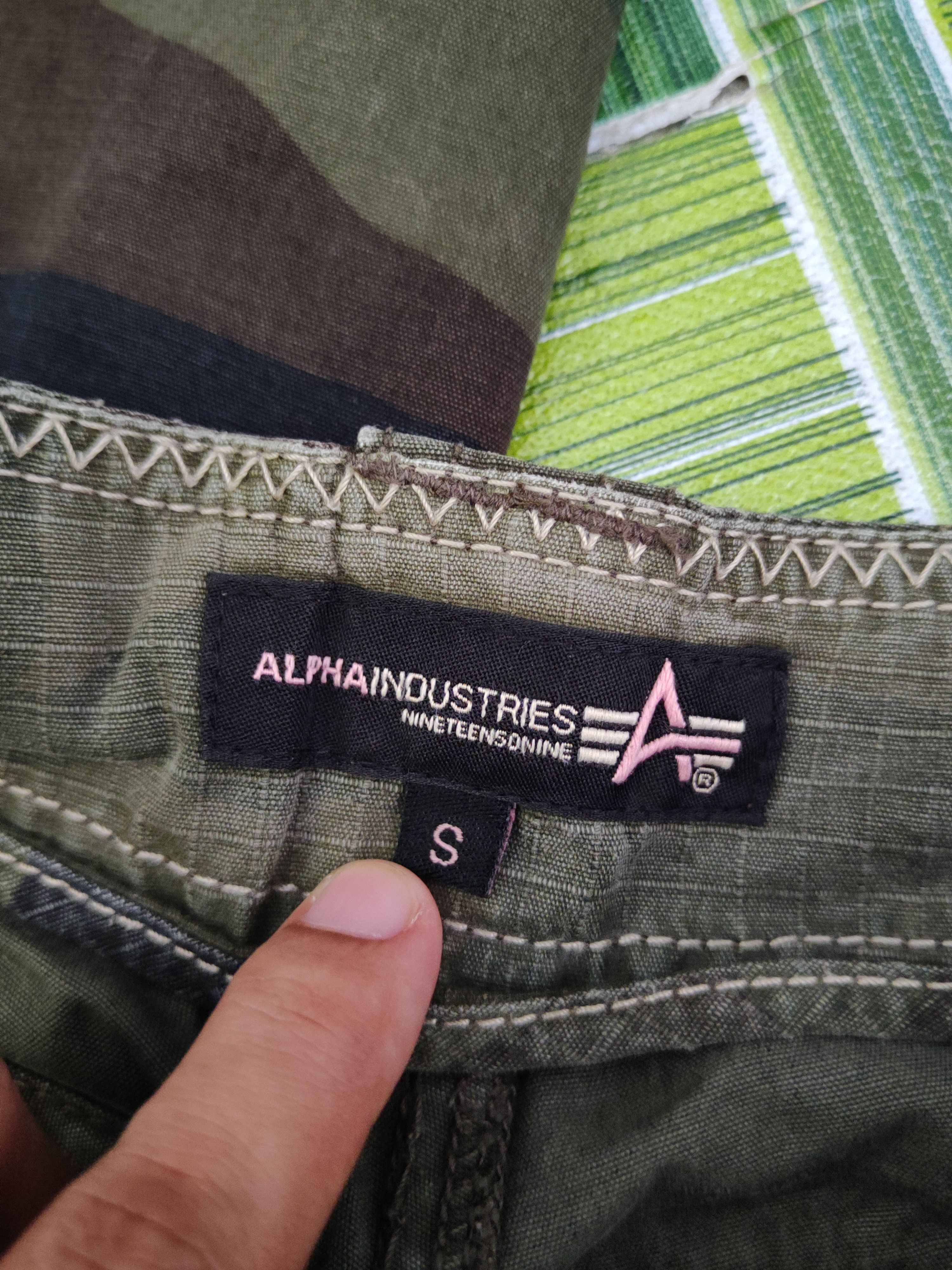 Alpha Industries DL Alpha Industries Camouflage Multipocket Cargo Pants #2348 Size 26" / US 2 / IT 38 - 16 Thumbnail