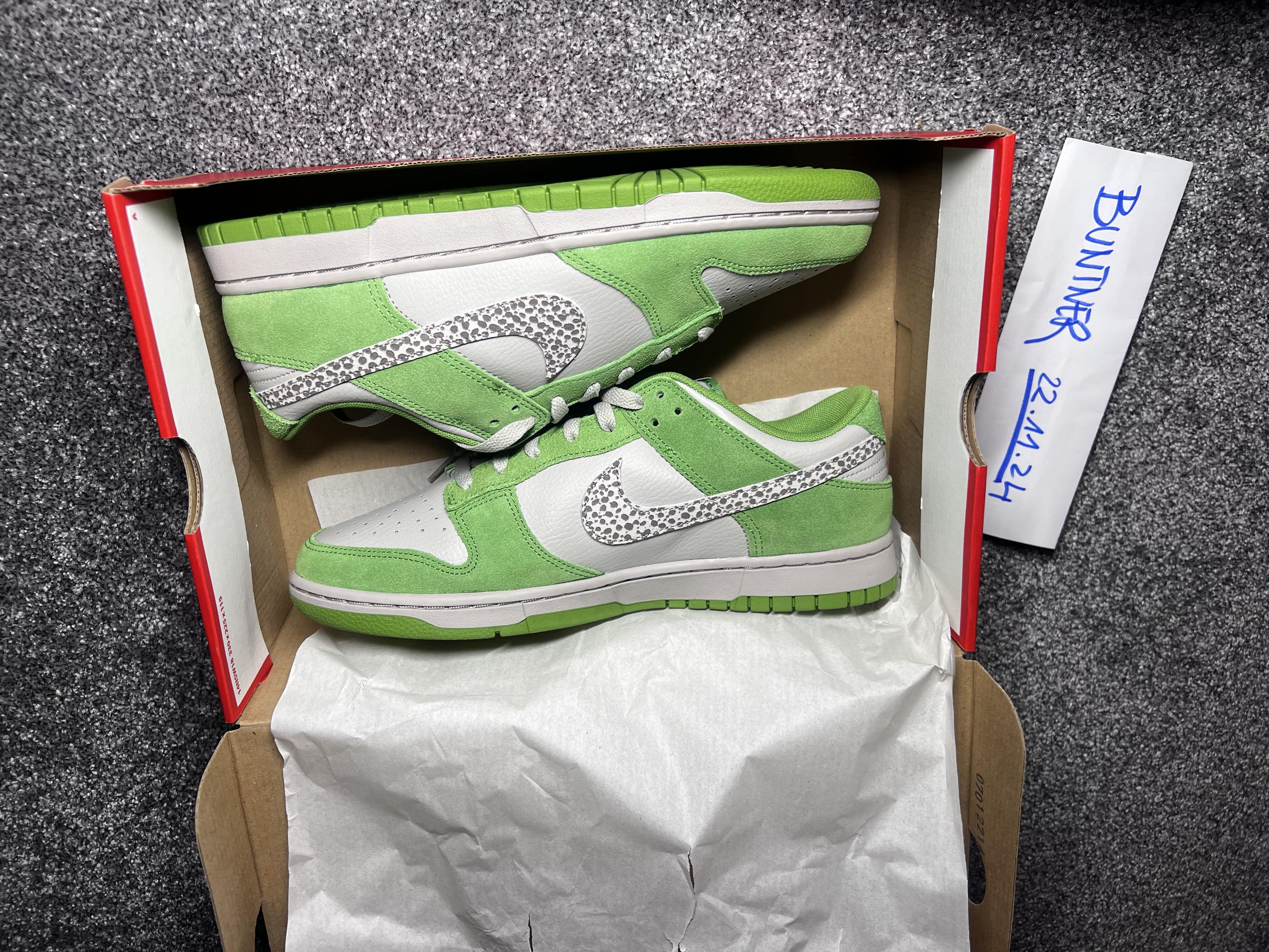 Nike Nike dunk low safari green safari Size US 11 / EU 44 - 2 Thumbnail