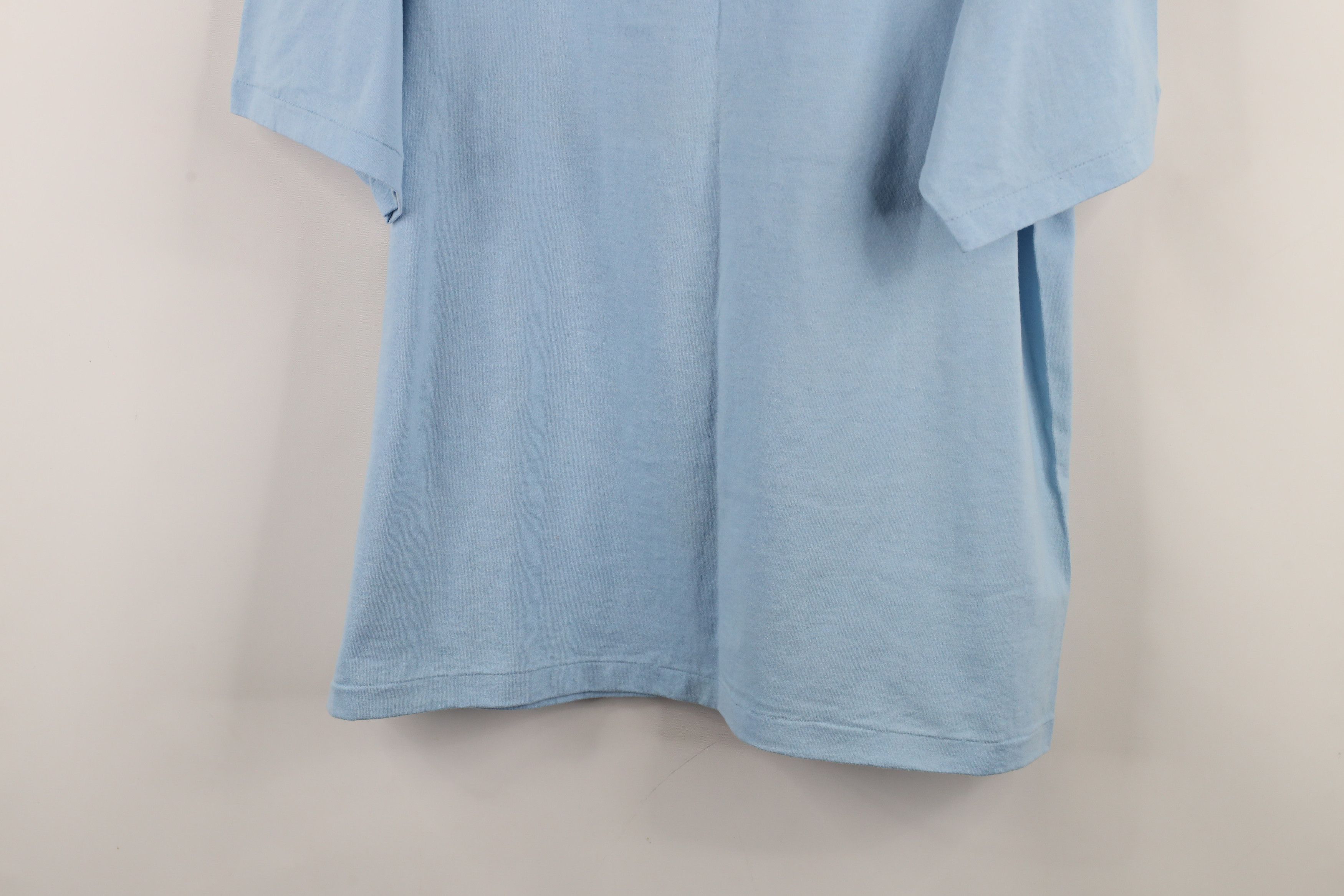 Vintage Vintage 90s Jesus Is the Gateway Lutheran T-Shirt Blue Size US L / EU 52-54 / 3 - 12 Thumbnail