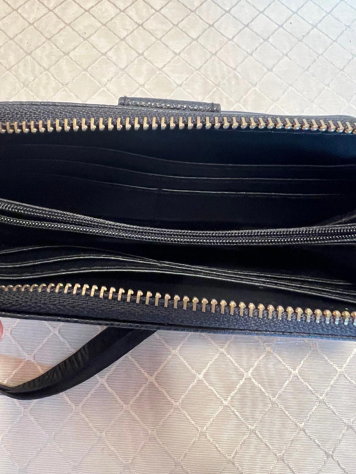 Other Clutch Wallet Zip Long Purse Card Holder Size ONE SIZE - 2 Thumbnail