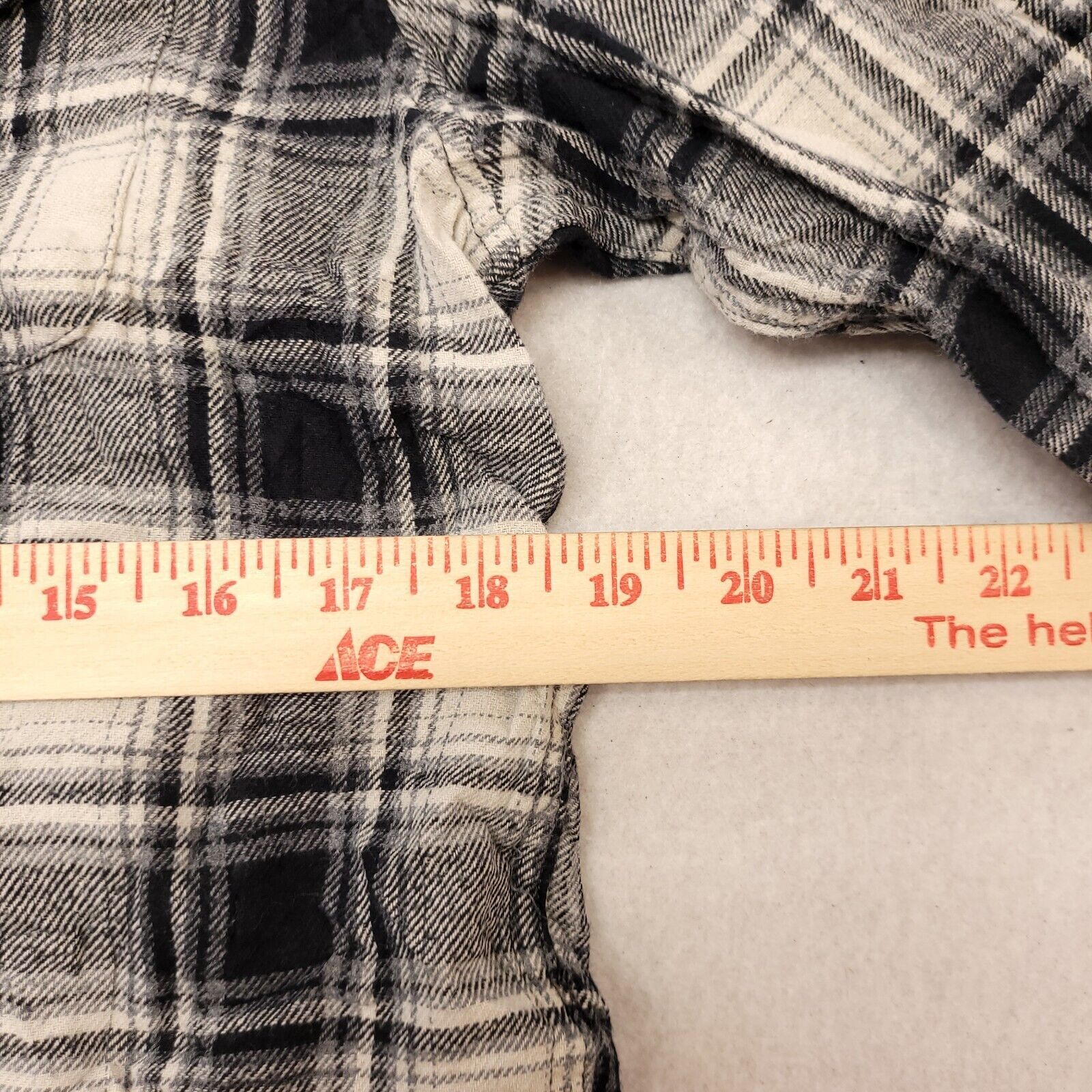 Field & Stream Field & Stream Tartan Flannel Shirt Mens Size Medium M Black Size US M / EU 48-50 / 2 - 9 Thumbnail