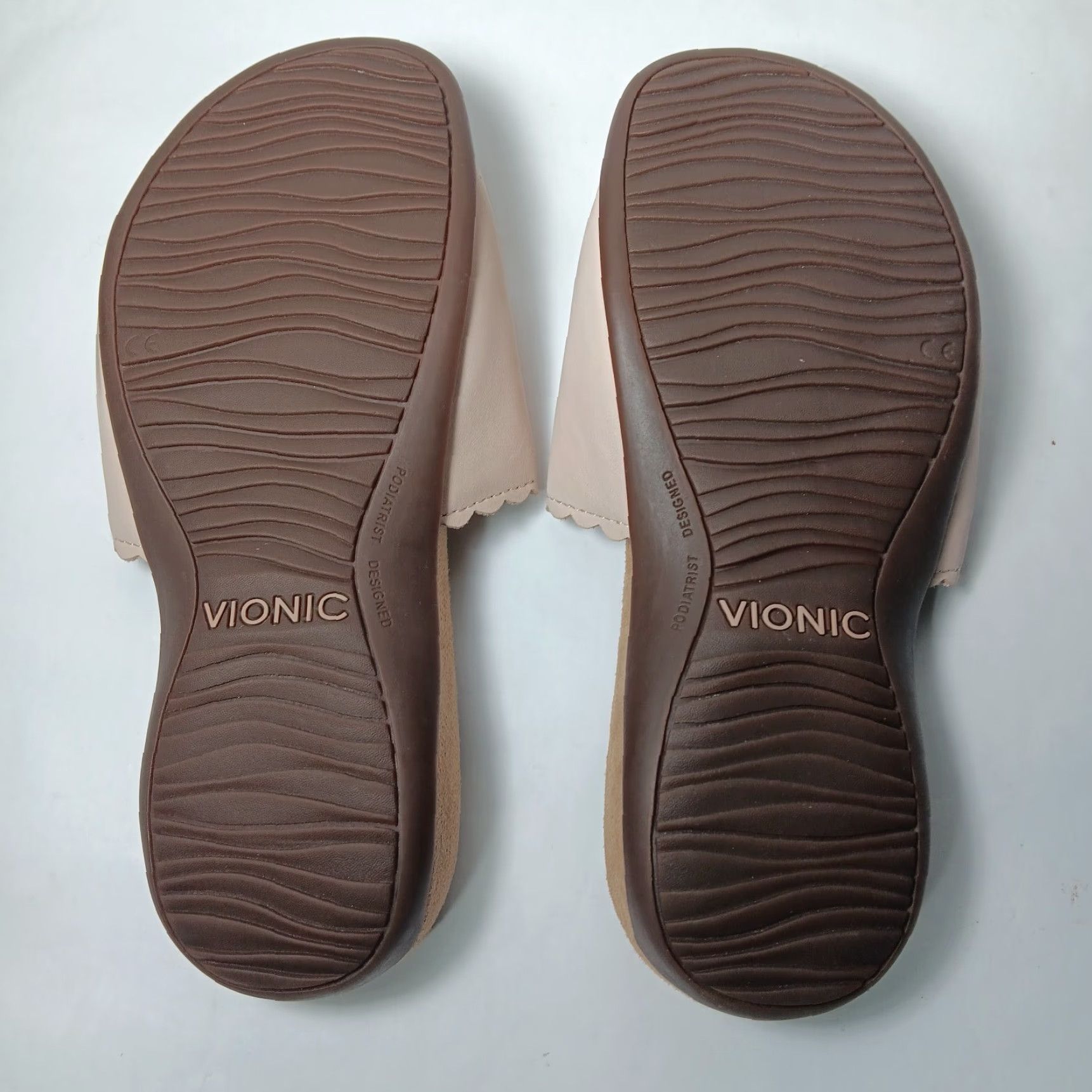 Vionic VIONIC Sandals Women's Flat Slip-On Casual Travel Pink Leather Orthopedic Supportive 6.5 Size US 7 / IT 37 - 3 Thumbnail